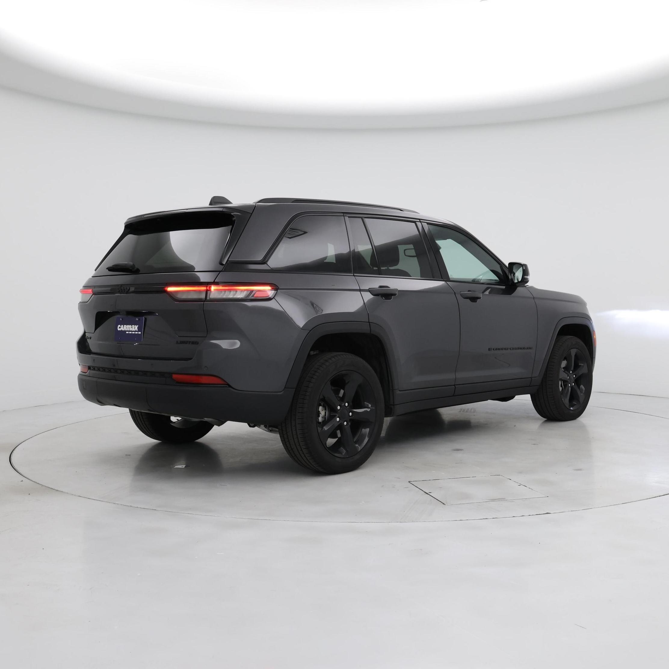 Thumbnail: 2024 Jeep Grand Cherokee - 8