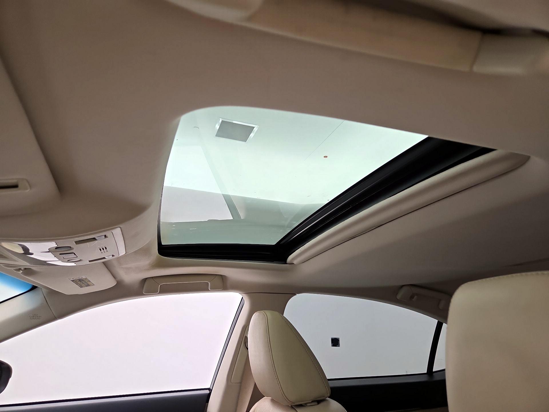 Thumbnail: 2014 Lexus ES - 20