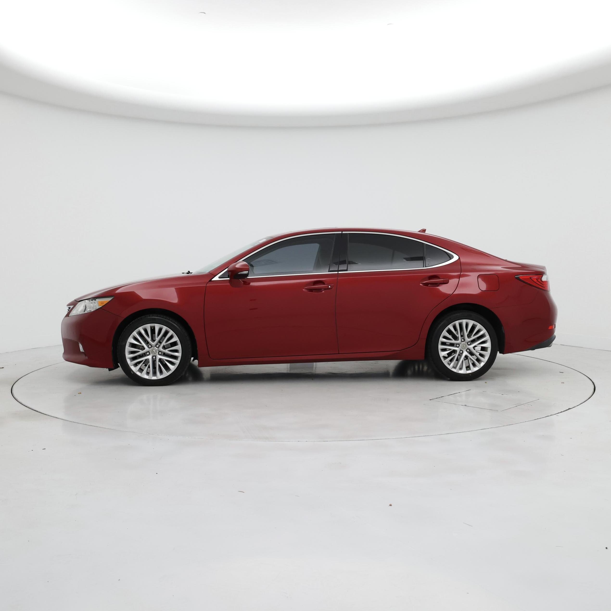 Thumbnail: 2014 Lexus ES - 3
