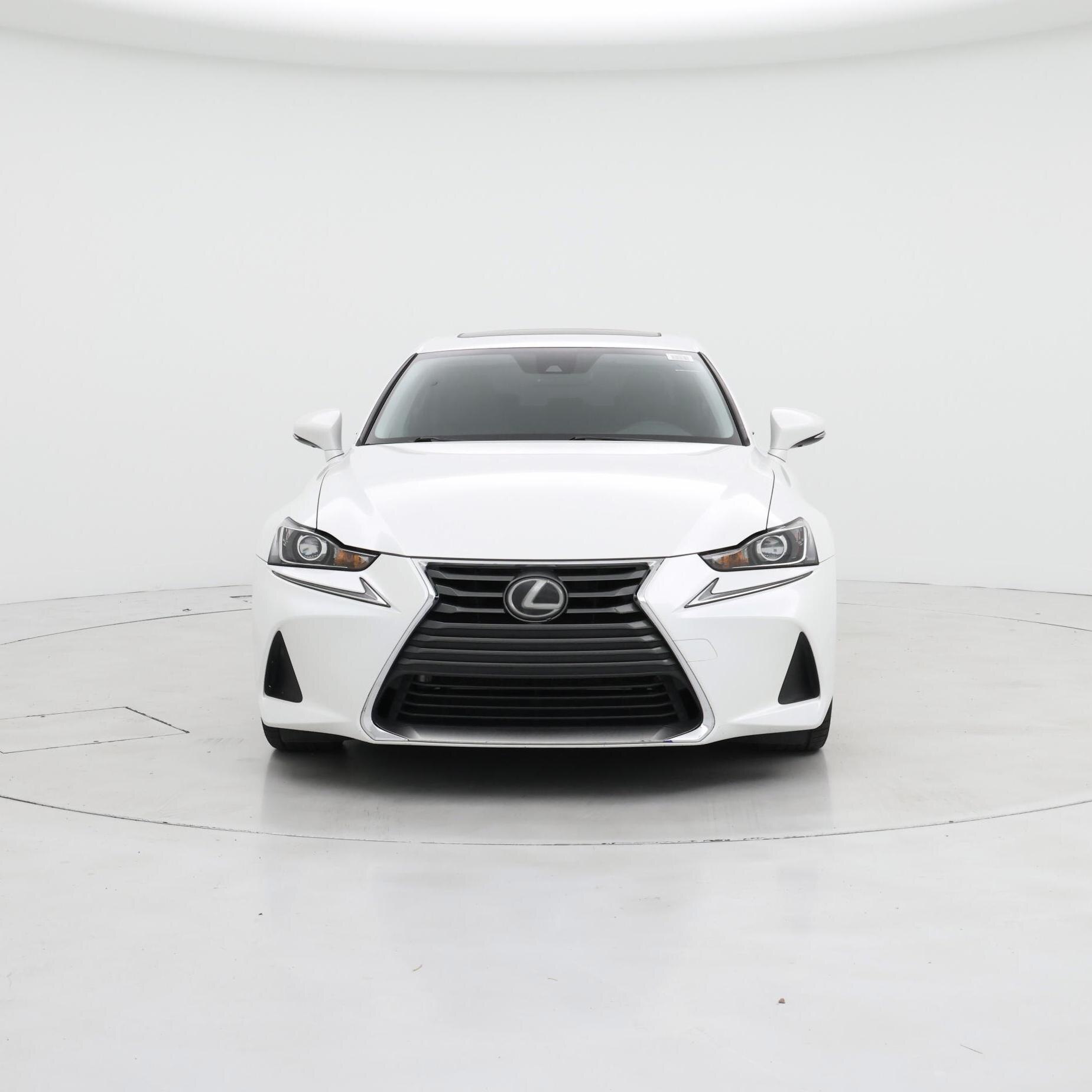 Thumbnail: 2017 Lexus IS - 5