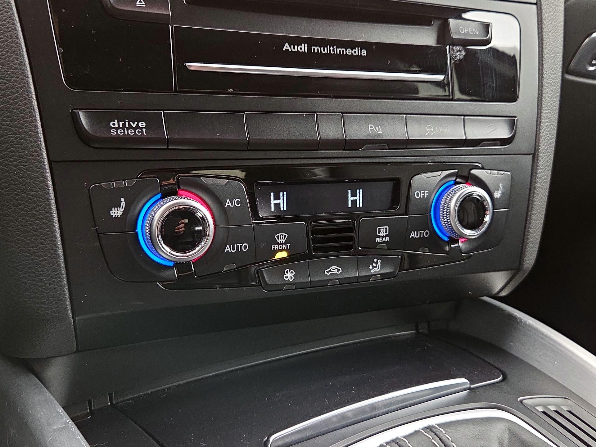 Thumbnail: 2016 Audi SQ5 - 17