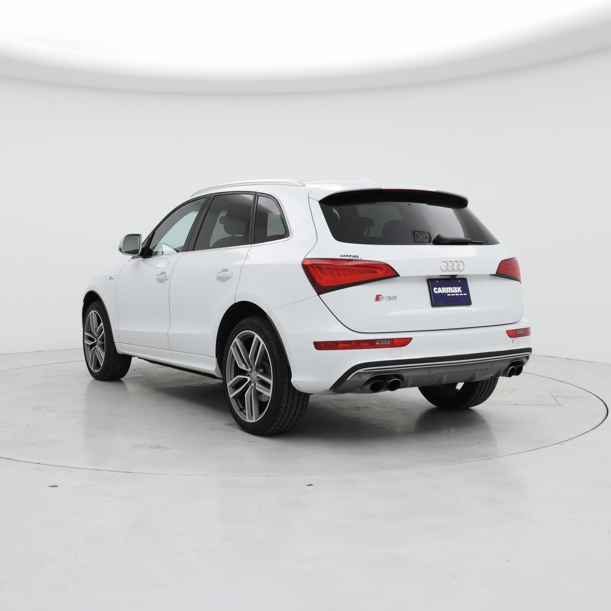 Thumbnail: 2016 Audi SQ5 - 2