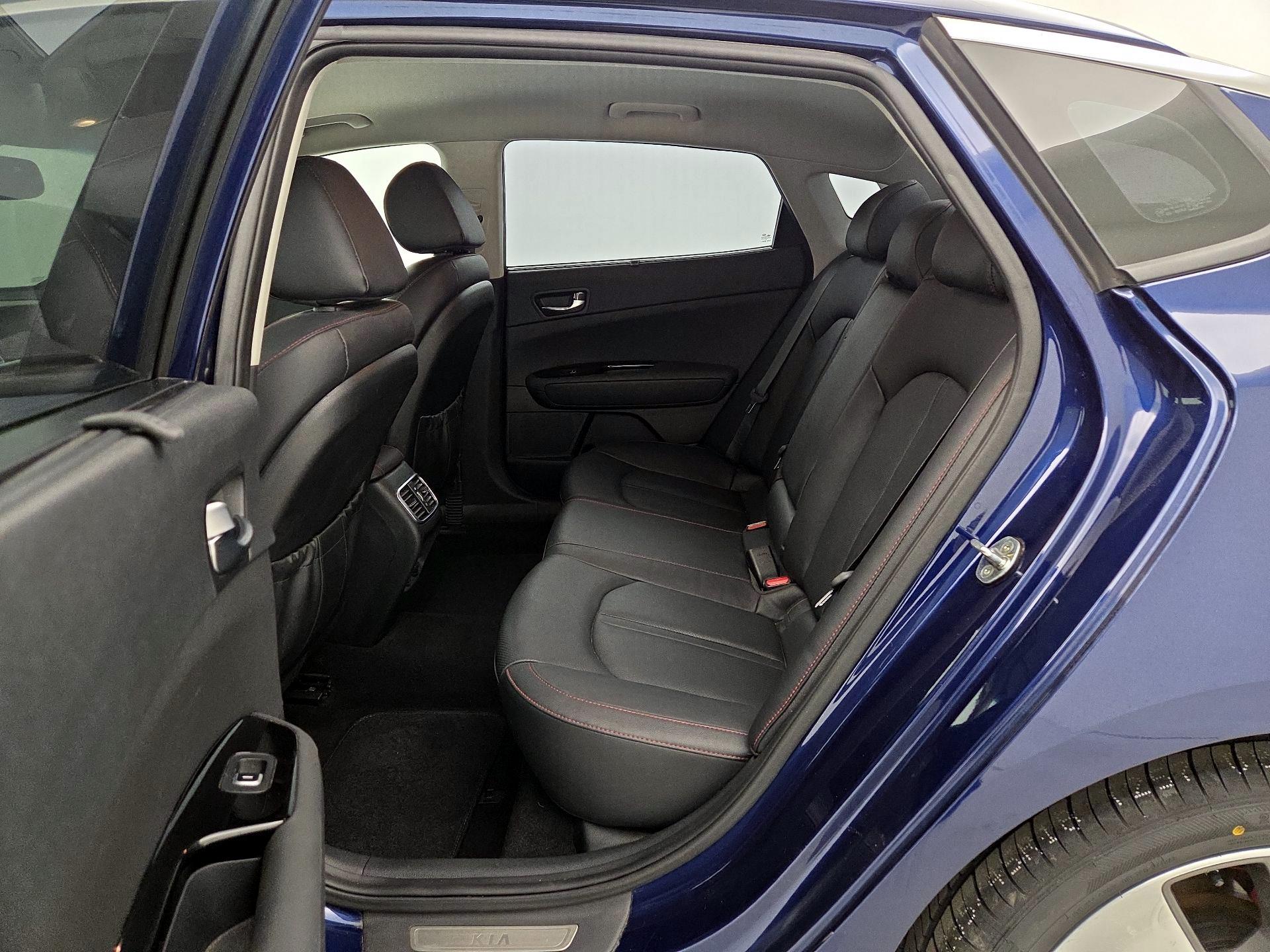 Thumbnail: 2017 Kia Optima - 20