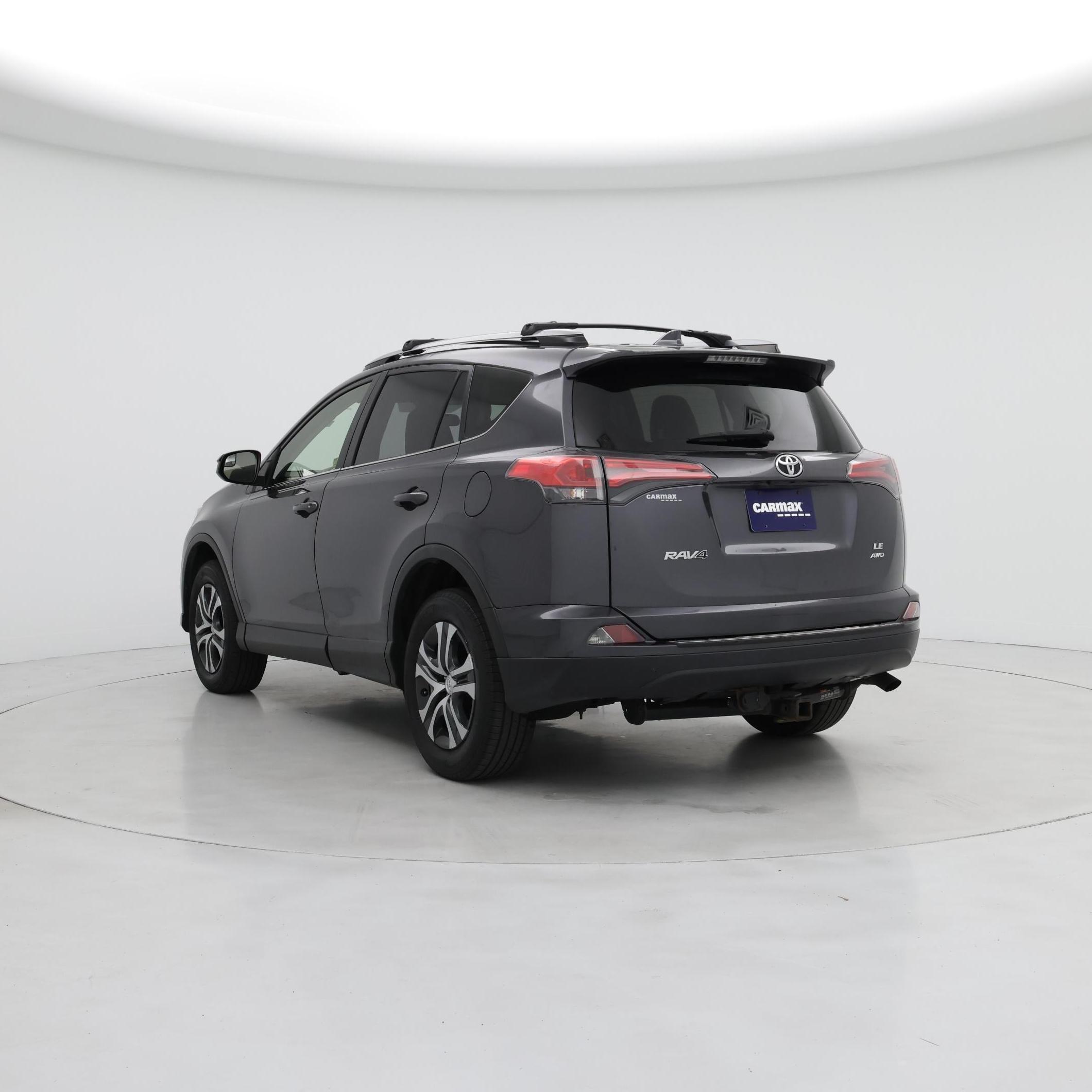 Thumbnail: 2017 Toyota RAV4 - 2
