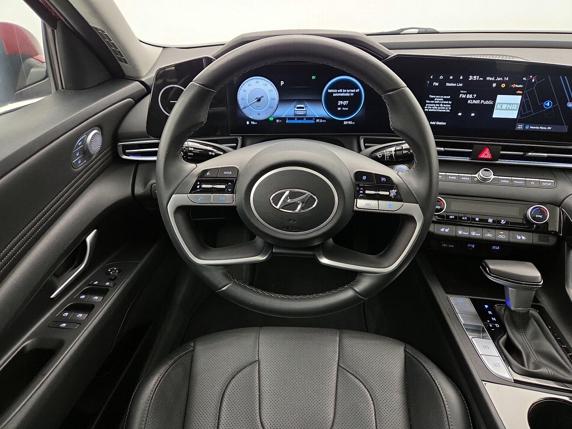 Thumbnail: 2023 Hyundai Elantra - 10