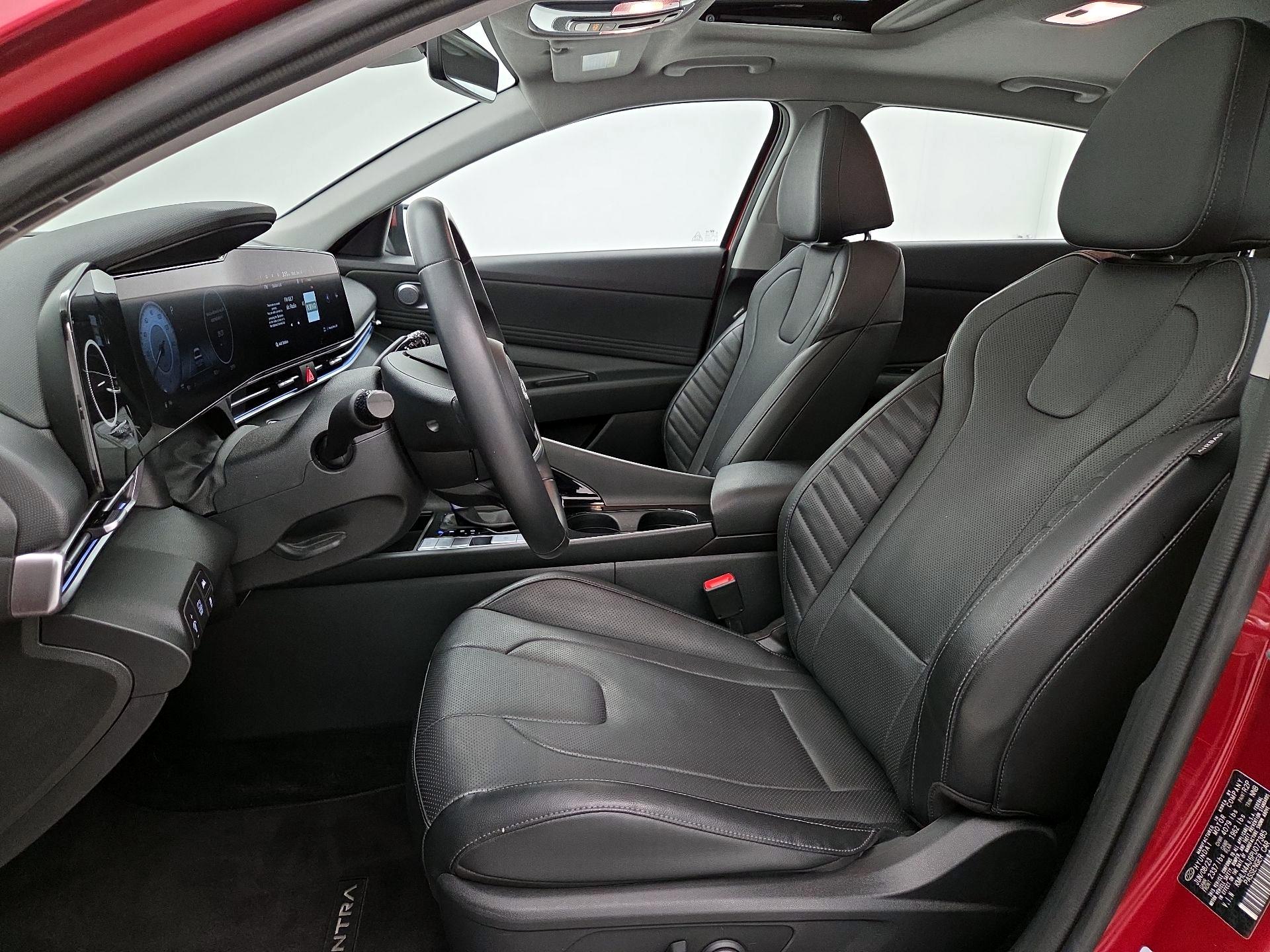 Thumbnail: 2023 Hyundai Elantra - 11