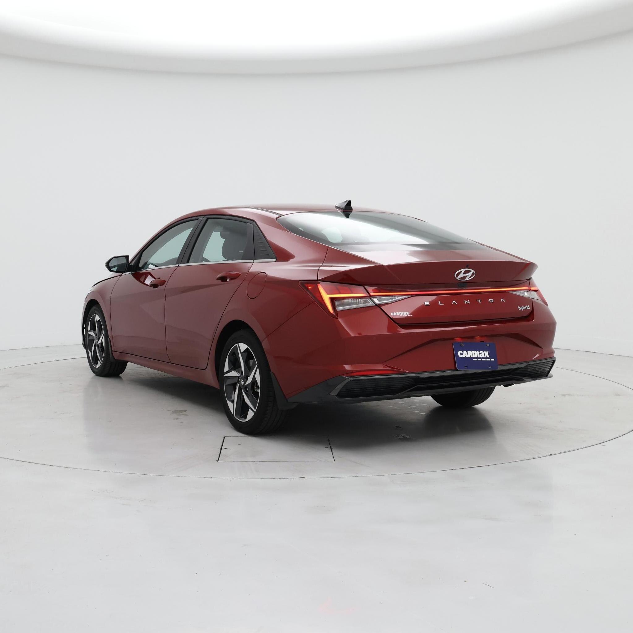 Thumbnail: 2023 Hyundai Elantra - 2