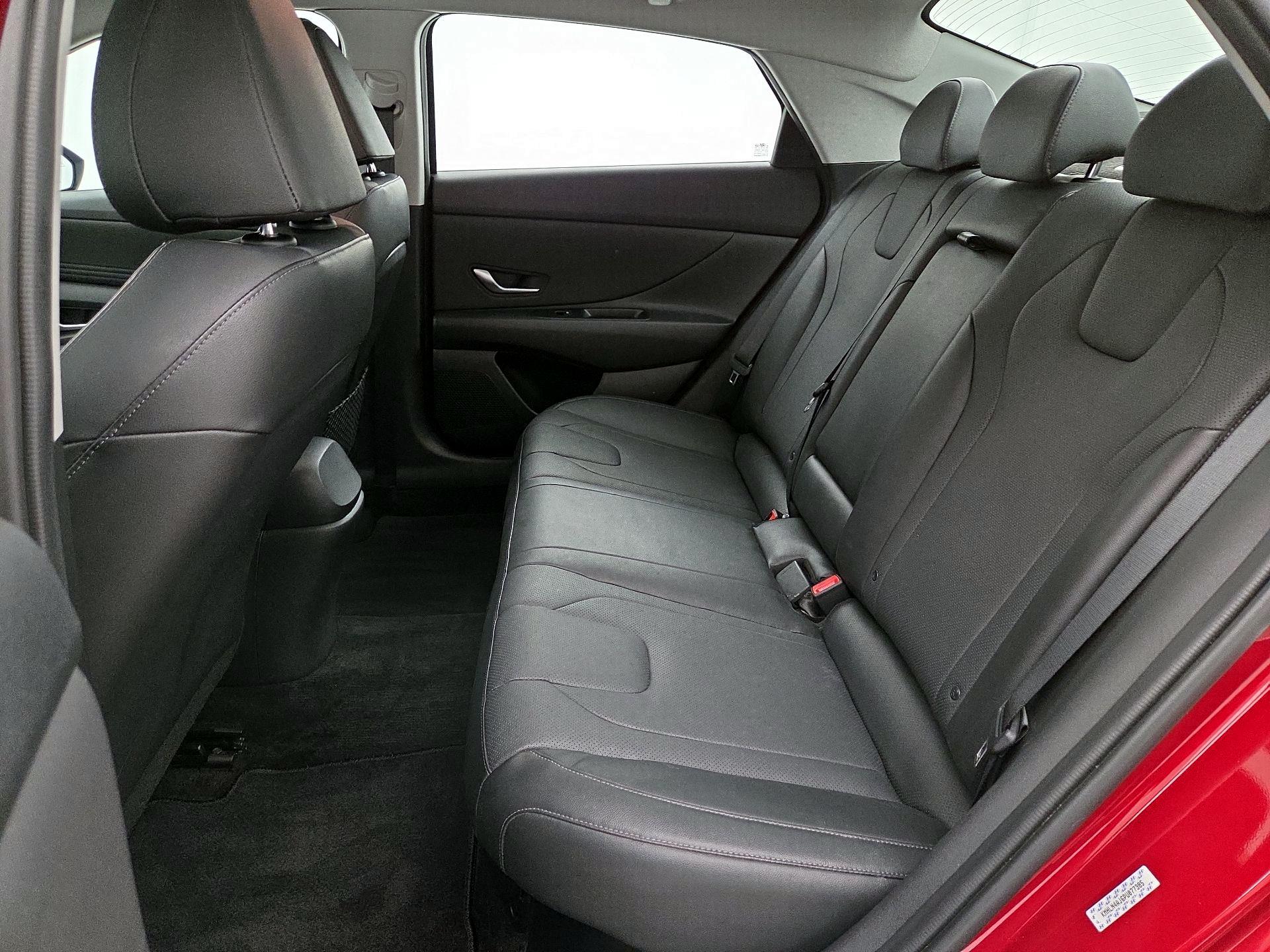 Thumbnail: 2023 Hyundai Elantra - 19