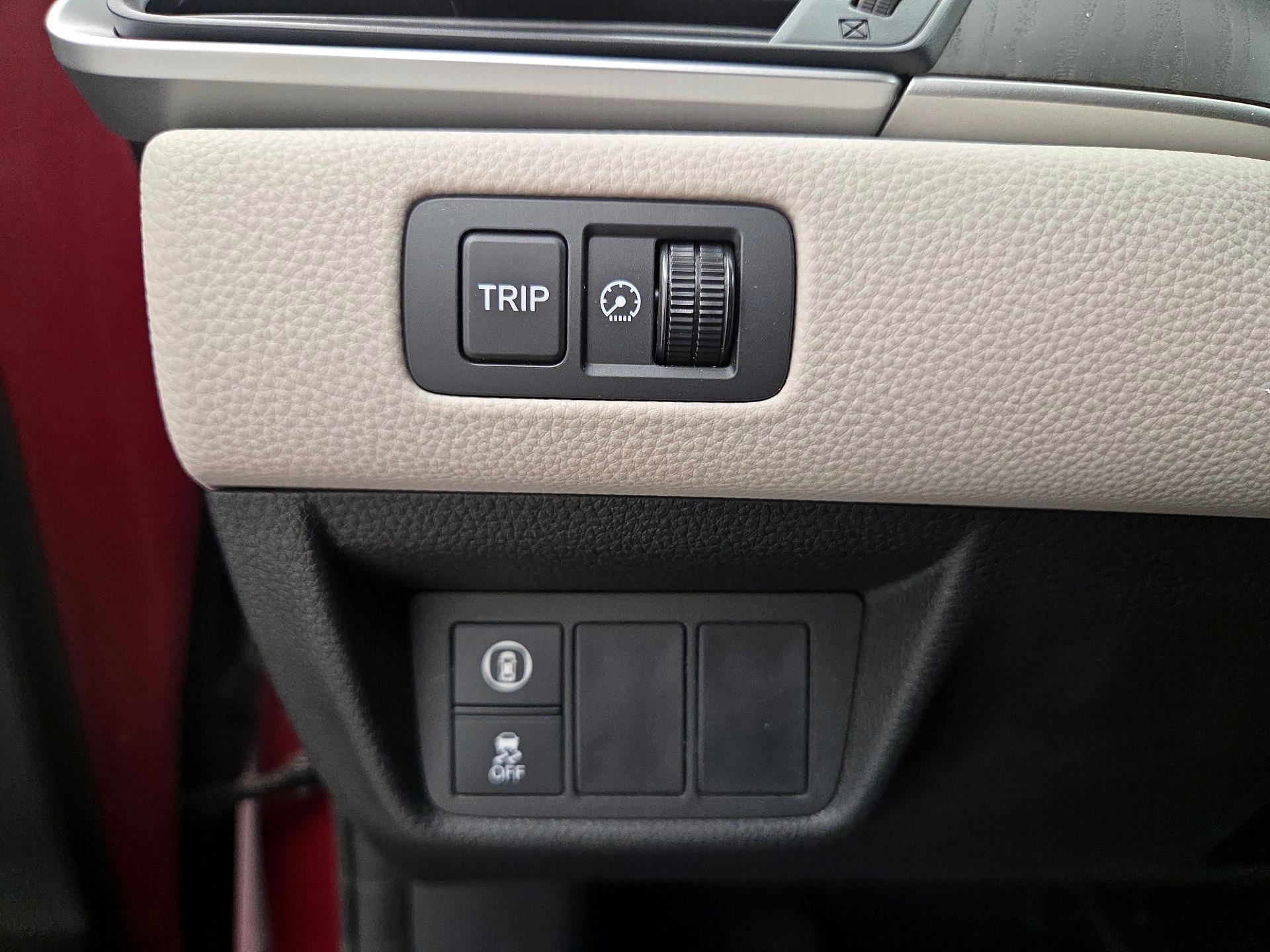 Thumbnail: 2019 Honda Accord - 13