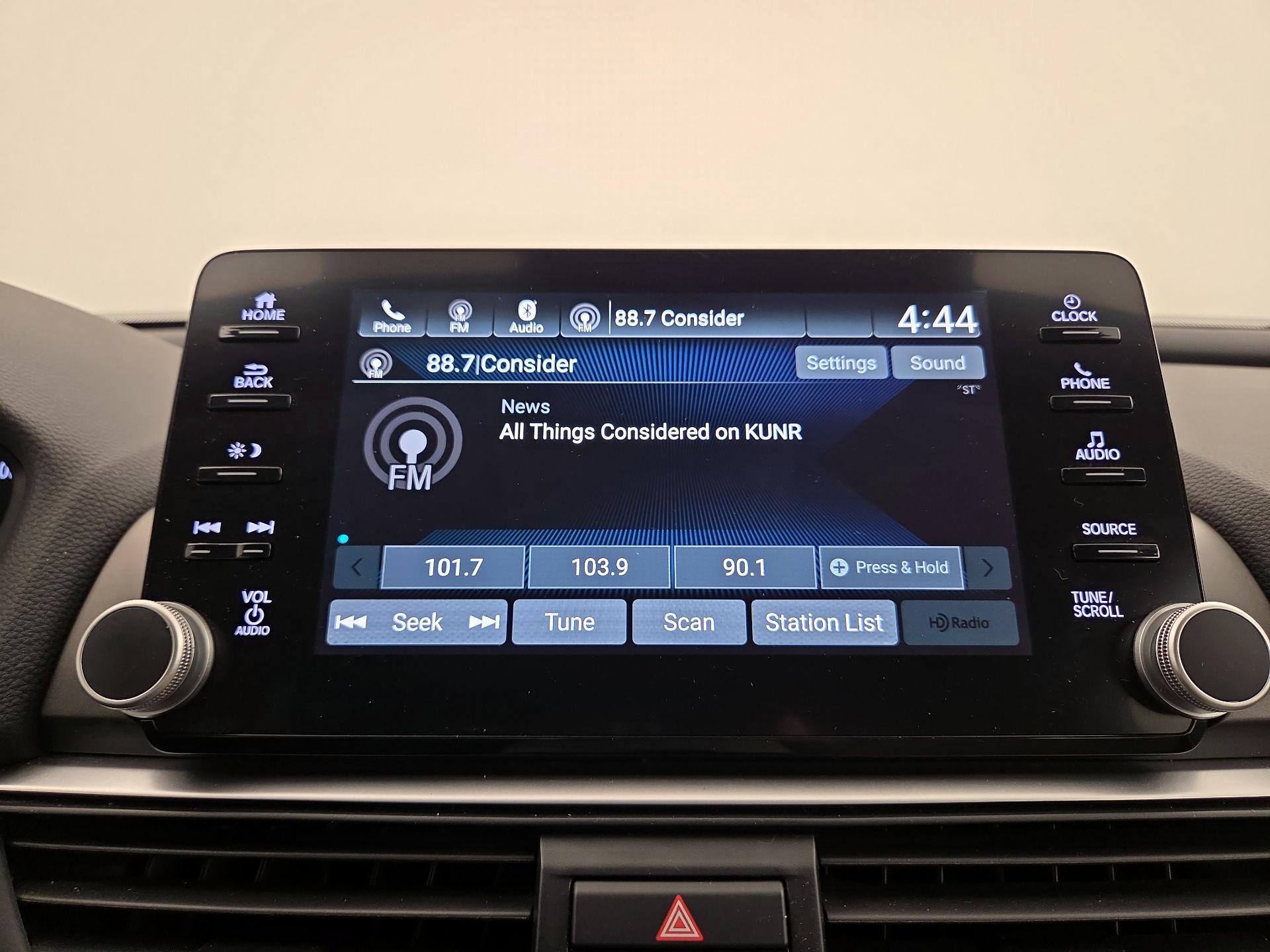 Thumbnail: 2019 Honda Accord - 15