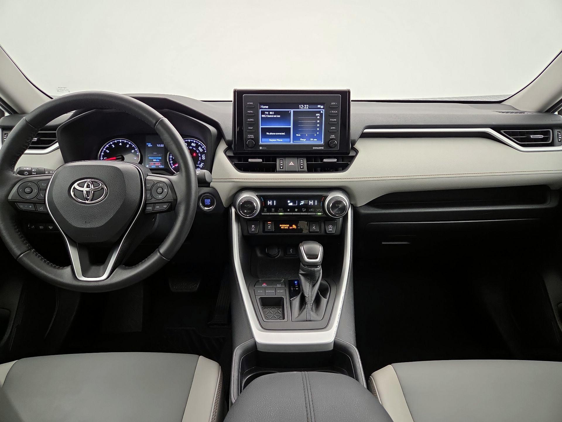 Thumbnail: 2021 Toyota RAV4 - 9