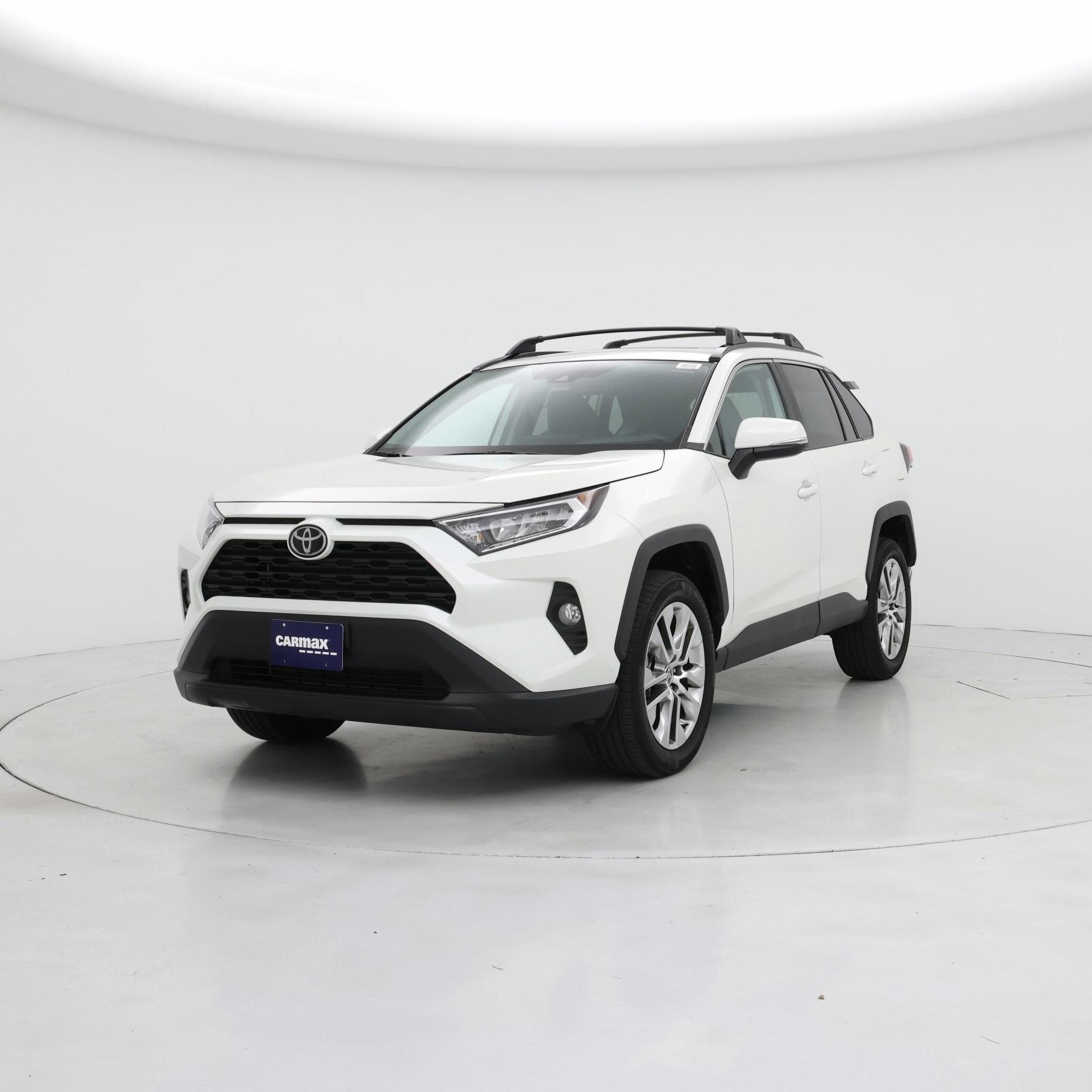 Thumbnail: 2021 Toyota RAV4 - 4