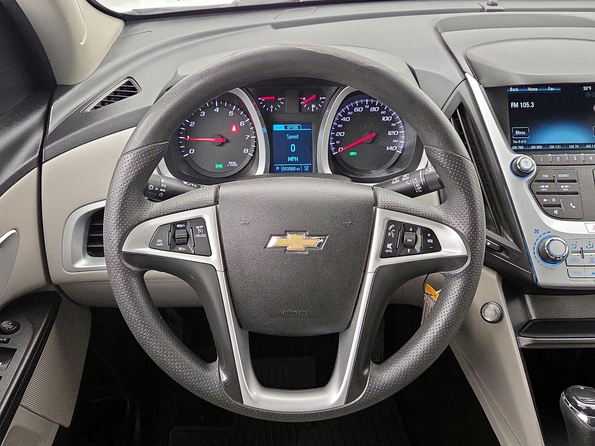 Thumbnail: 2016 Chevrolet Equinox - 10