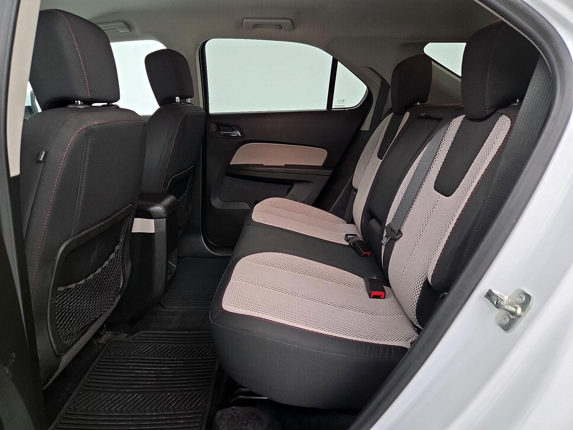 Thumbnail: 2016 Chevrolet Equinox - 17