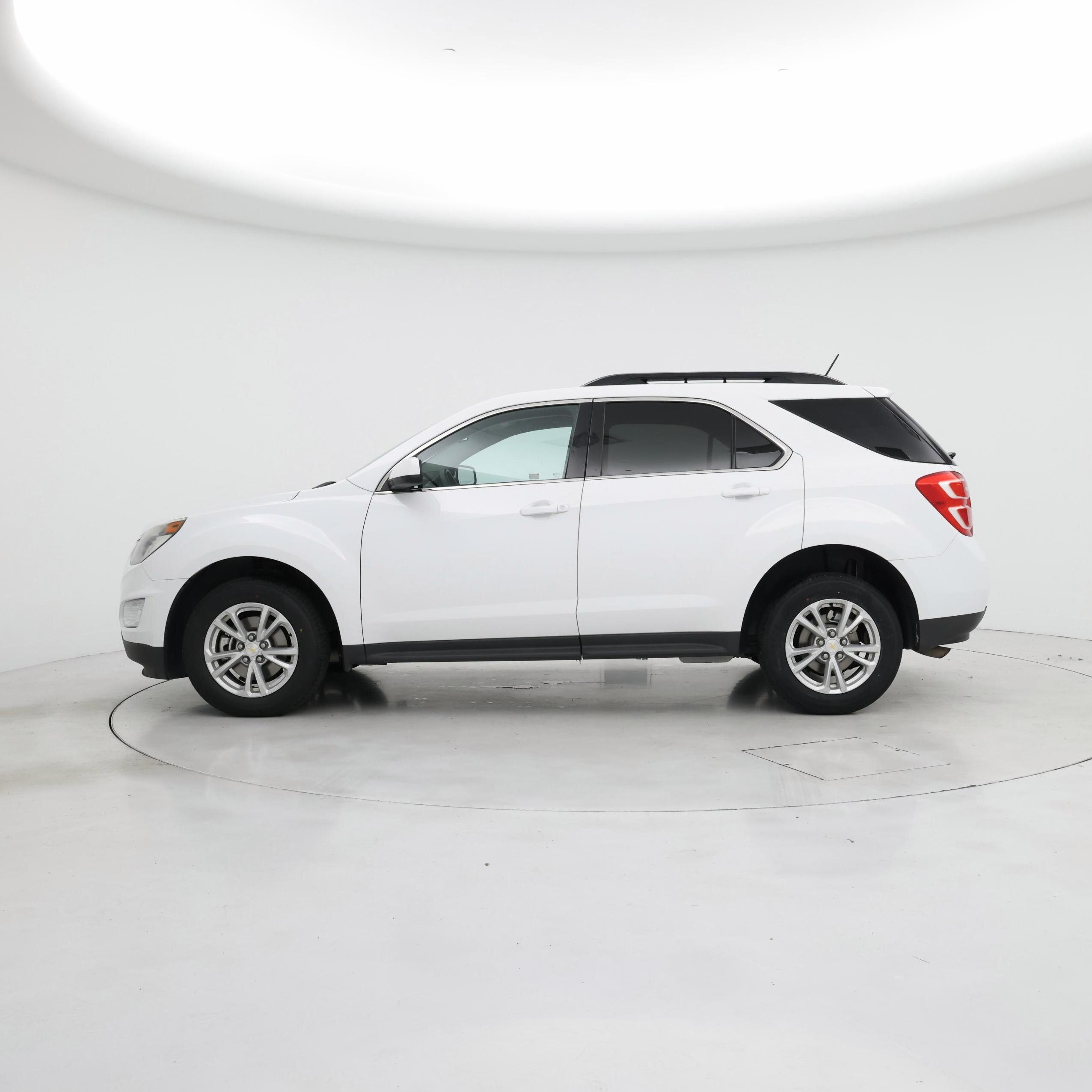 Thumbnail: 2016 Chevrolet Equinox - 3