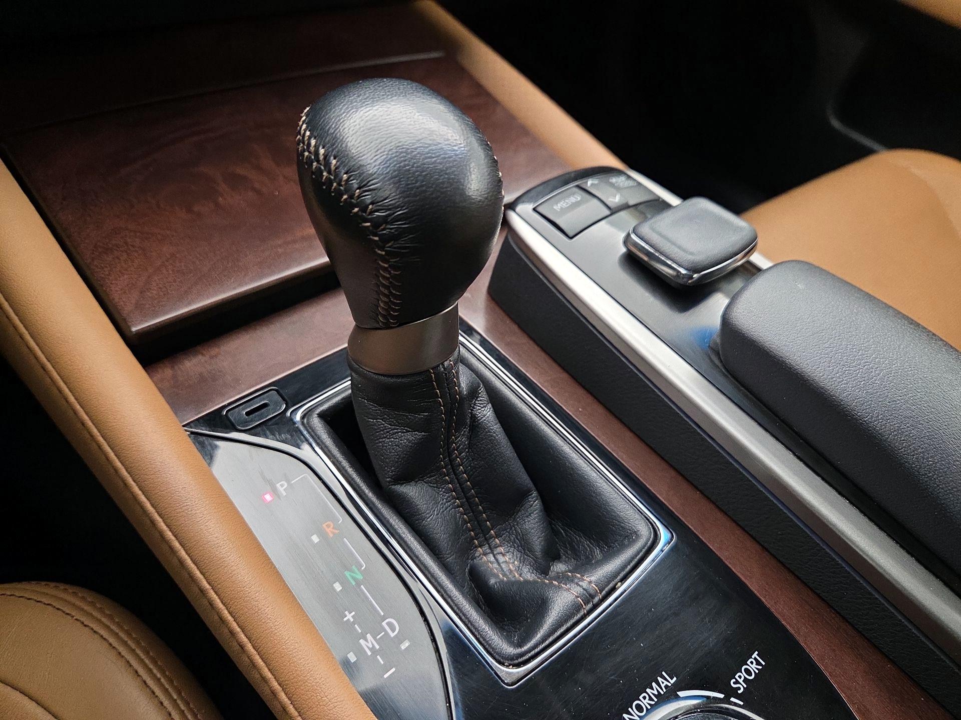 Thumbnail: 2015 Lexus GS - 17