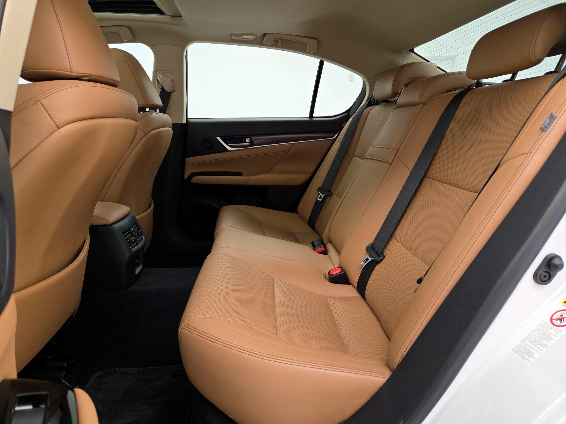 Thumbnail: 2015 Lexus GS - 19