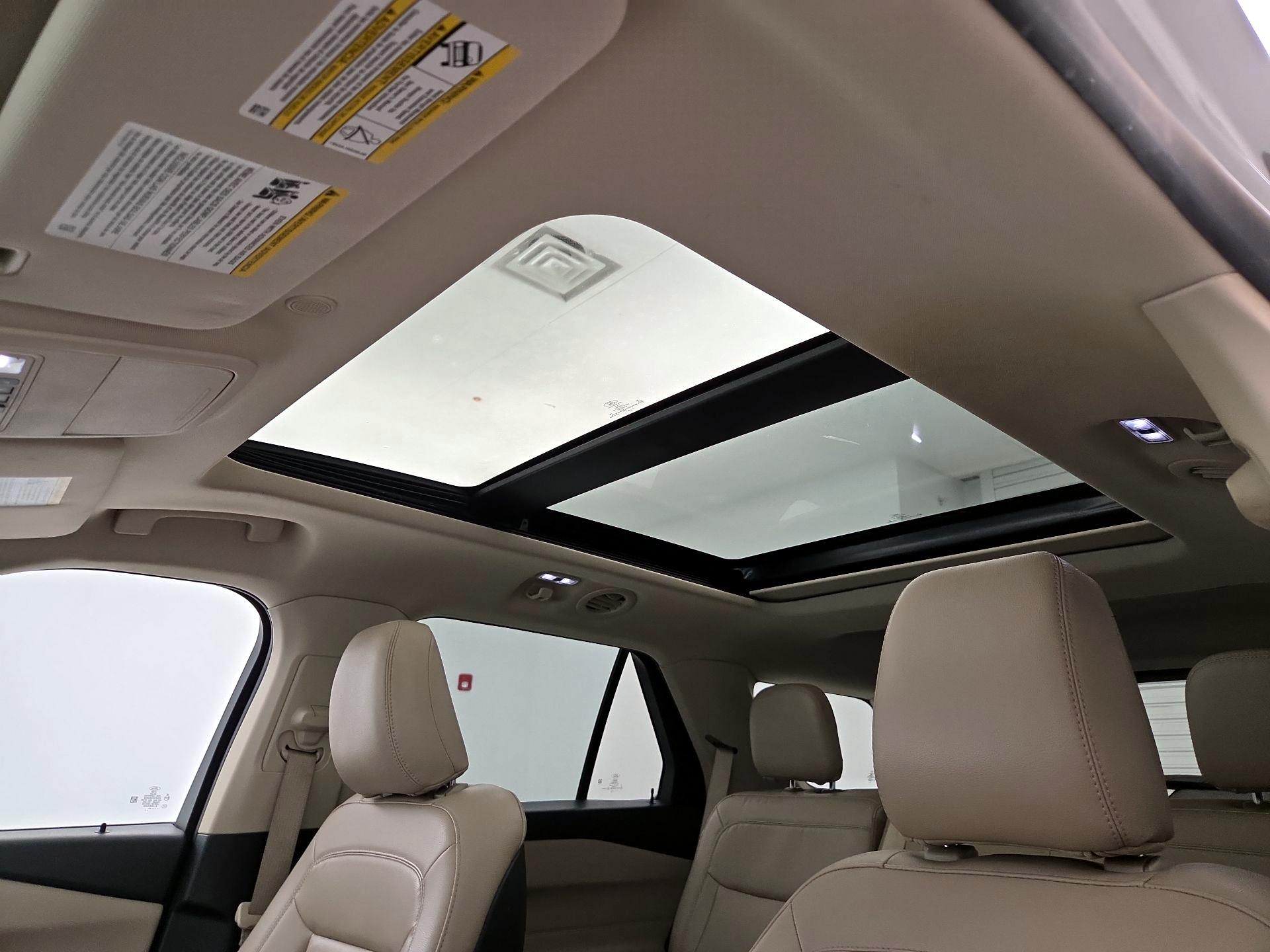 Thumbnail: 2020 Ford Explorer - 18