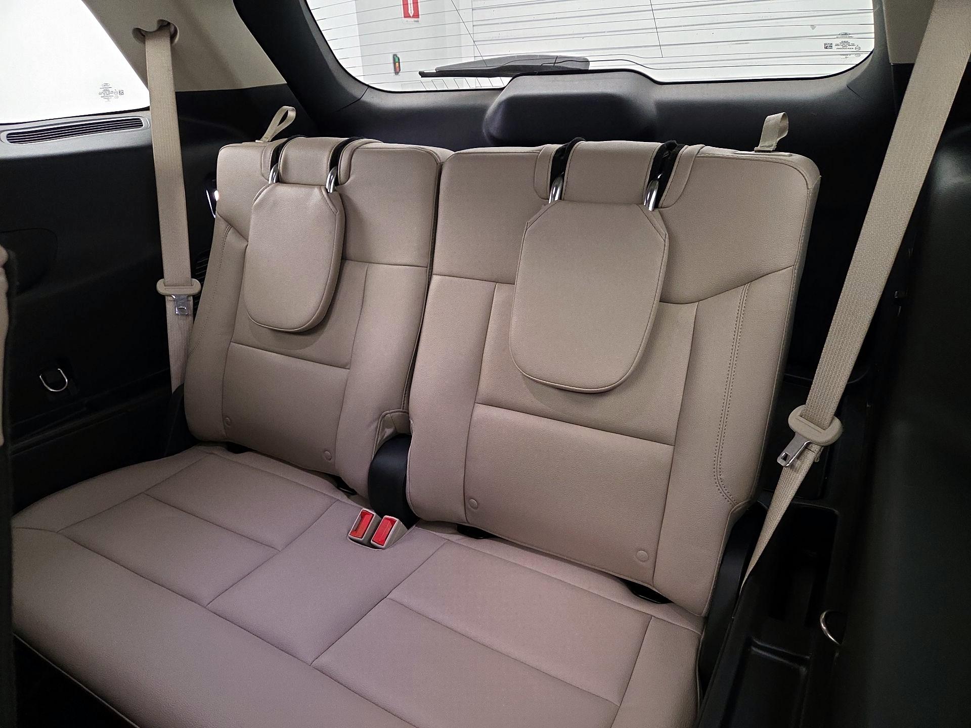 Thumbnail: 2020 Ford Explorer - 20