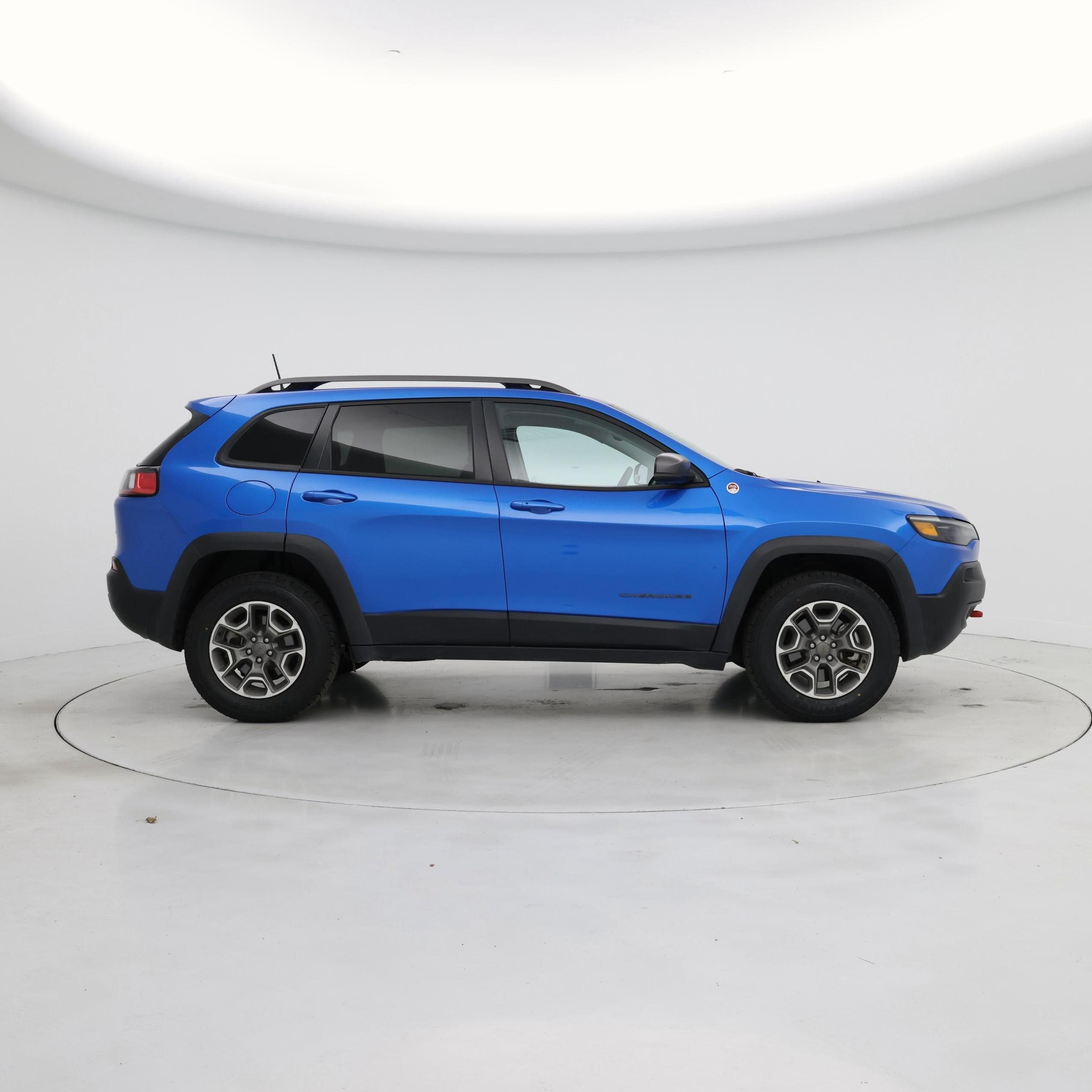 Thumbnail: 2021 Jeep Cherokee - 7
