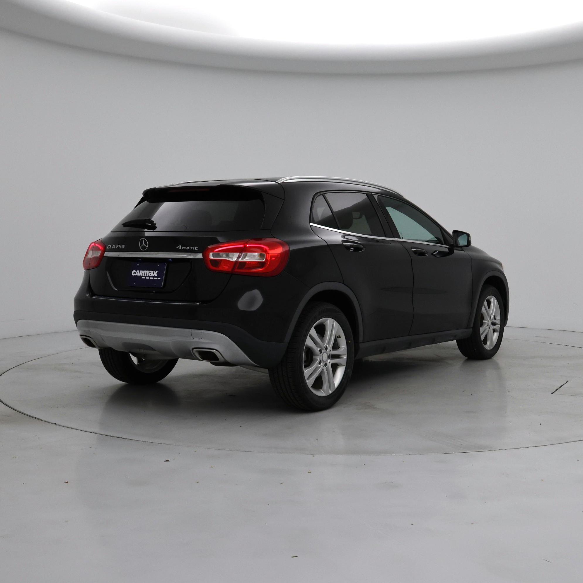 Thumbnail: 2017 Mercedes-Benz GLA - 8