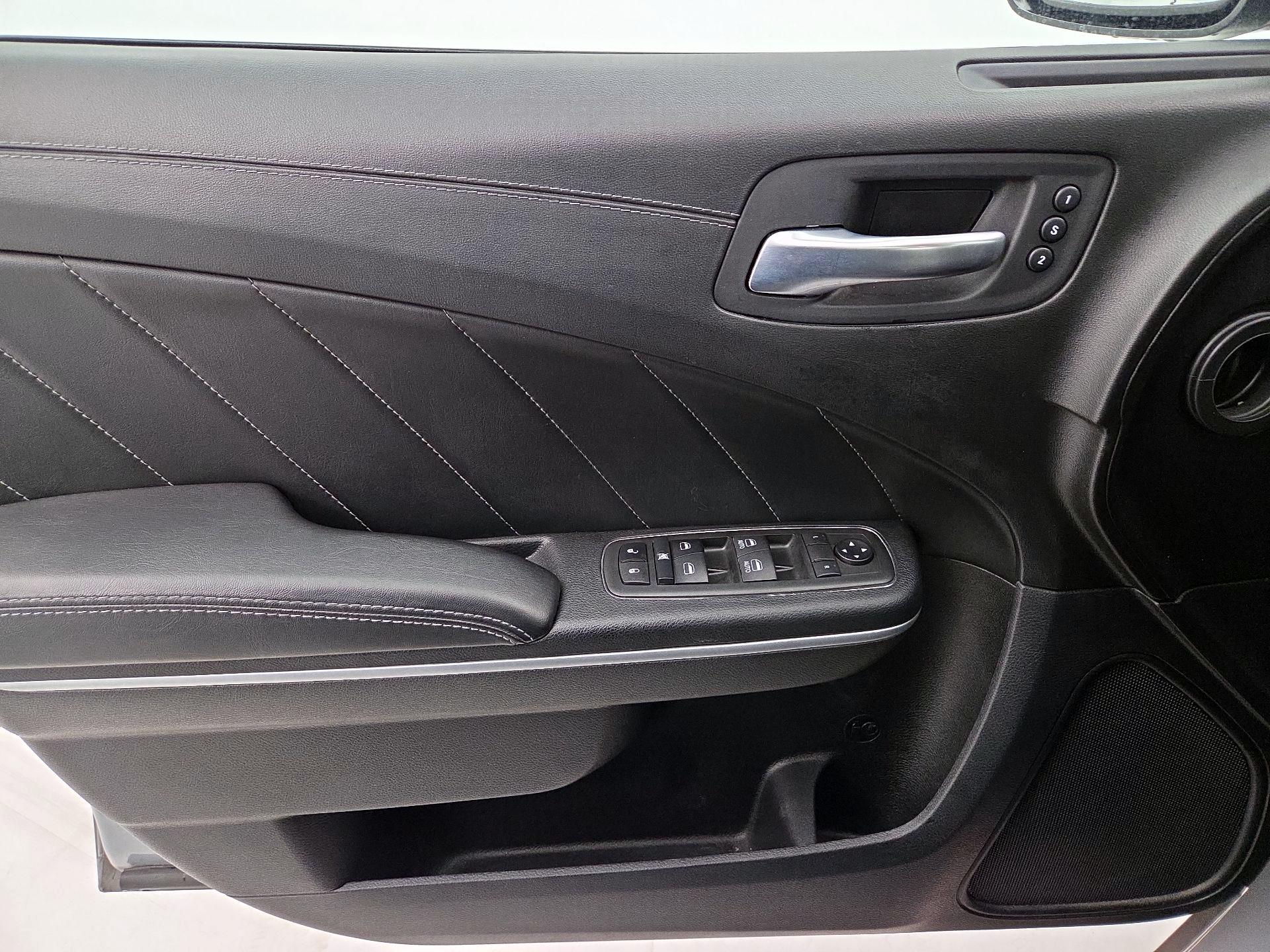 Thumbnail: 2021 Dodge Charger - 12