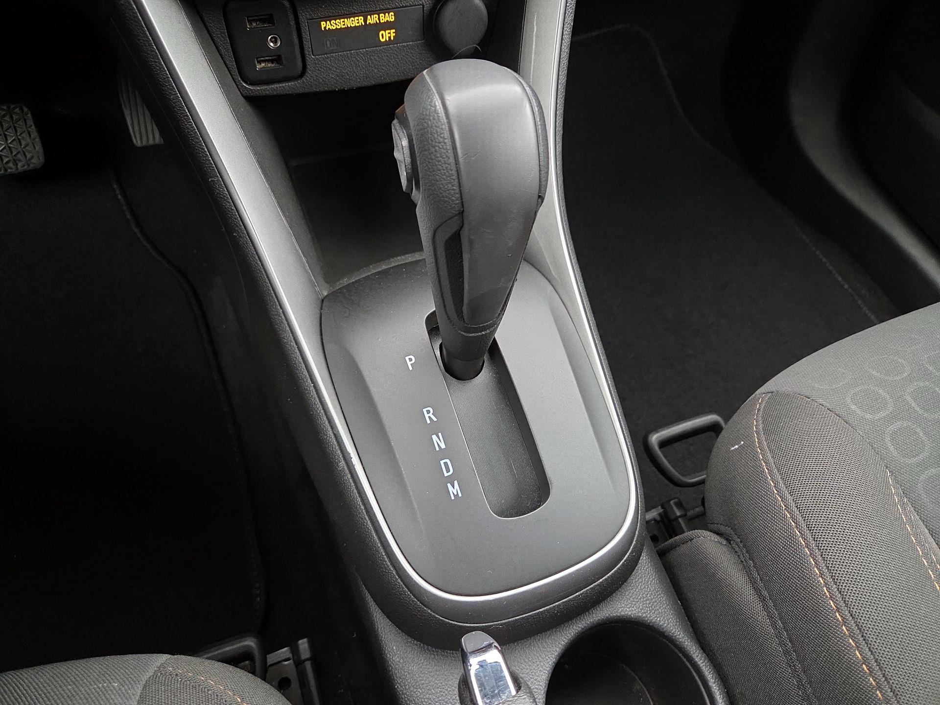 Thumbnail: 2018 Chevrolet Trax - 17