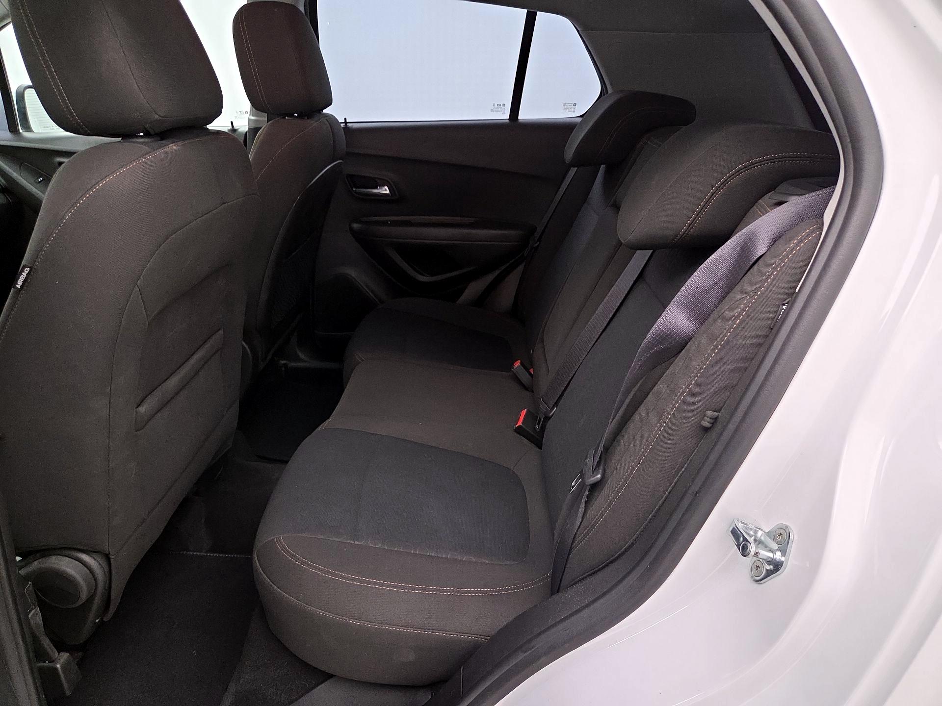 Thumbnail: 2018 Chevrolet Trax - 19