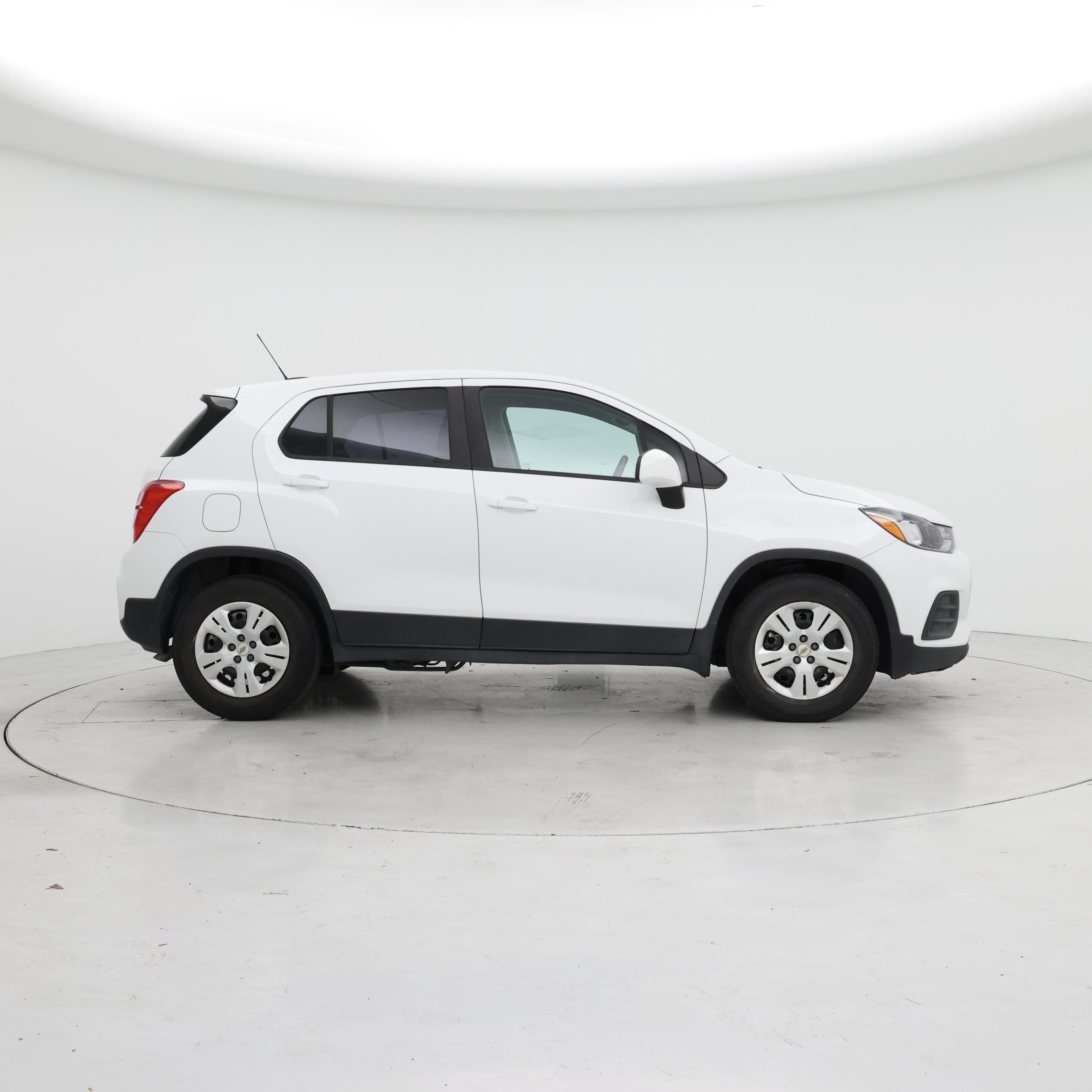 Thumbnail: 2018 Chevrolet Trax - 7