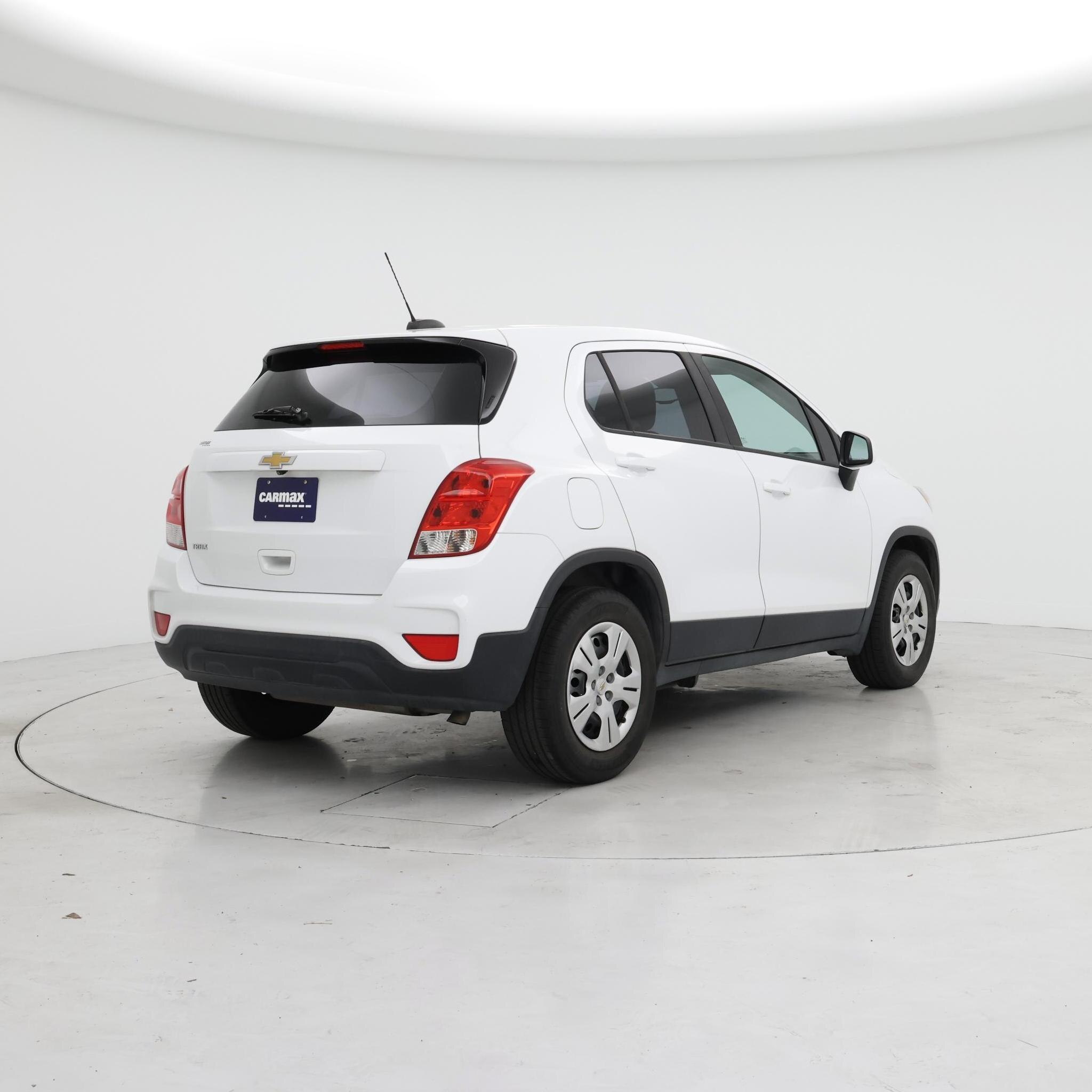 Thumbnail: 2018 Chevrolet Trax - 8