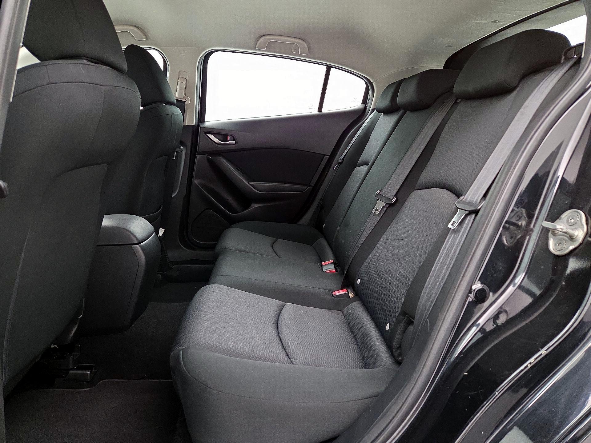 Thumbnail: 2015 Mazda Mazda3 - 17