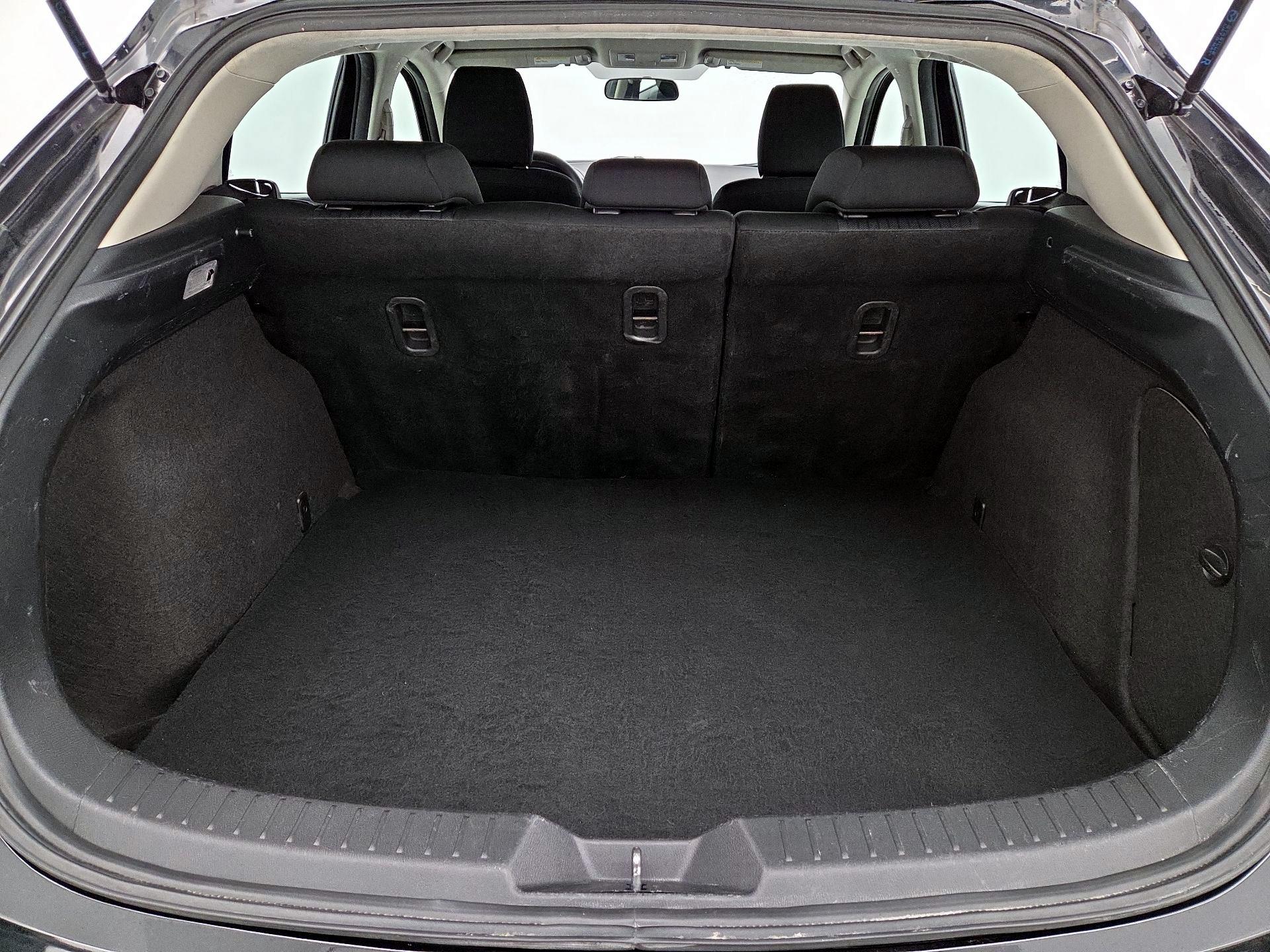 Thumbnail: 2015 Mazda Mazda3 - 18