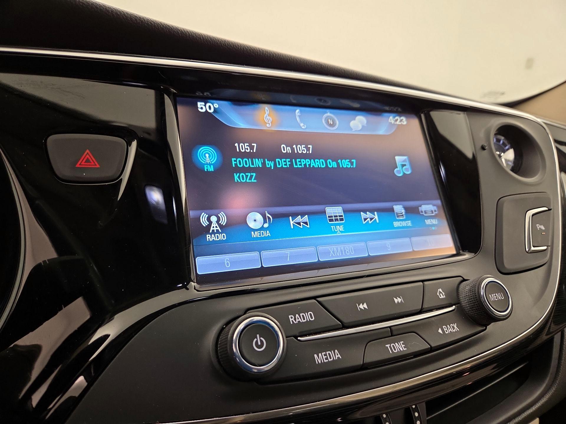 Thumbnail: 2017 Buick Envision - 15