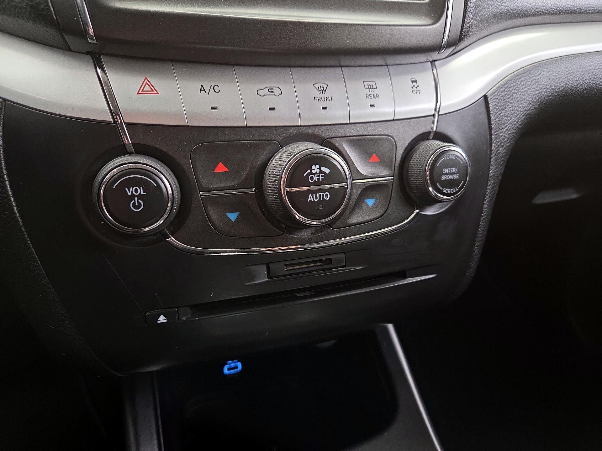 Thumbnail: 2018 Dodge Journey - 16