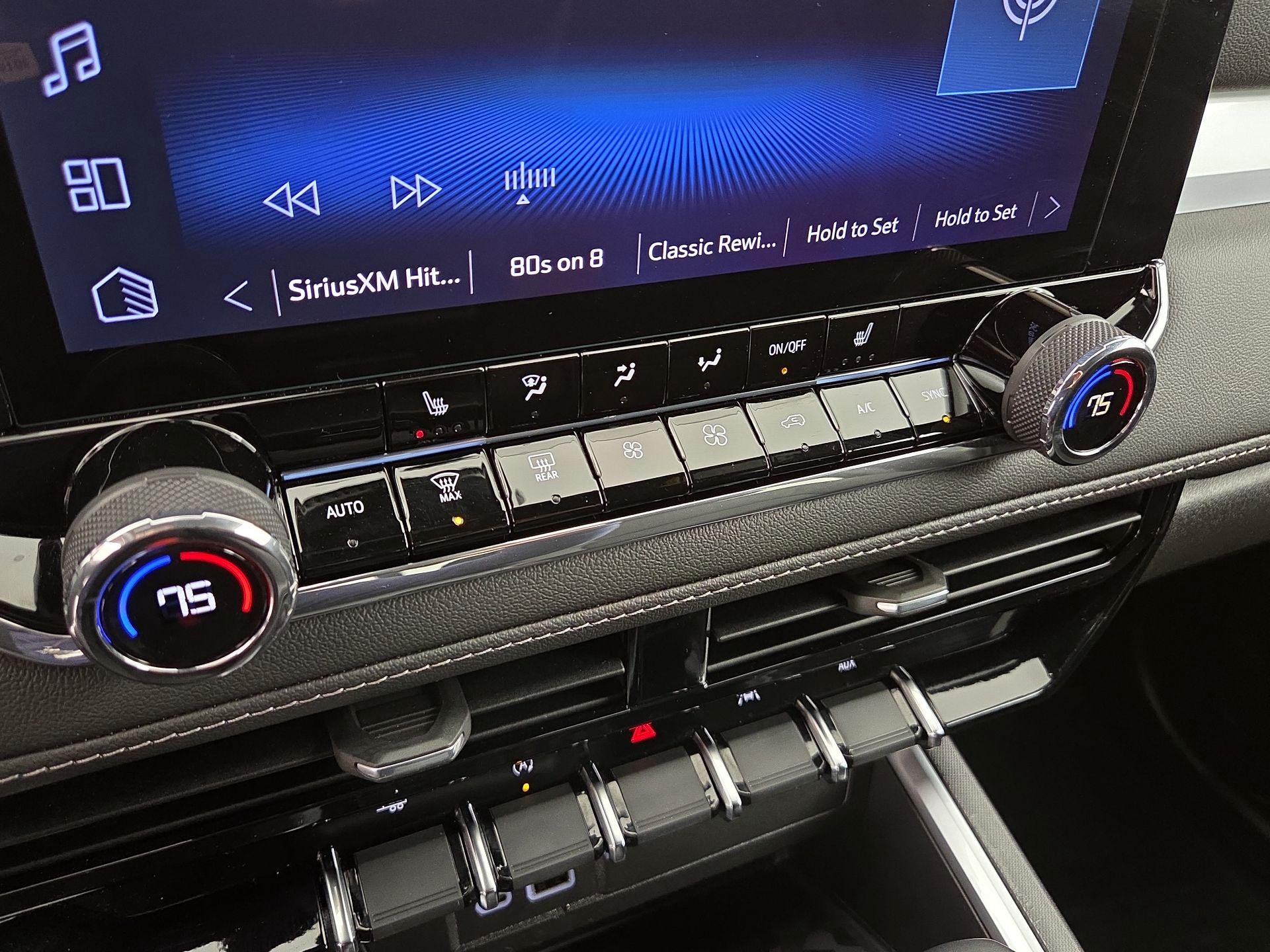 Thumbnail: 2025 Chevrolet Colorado - 16