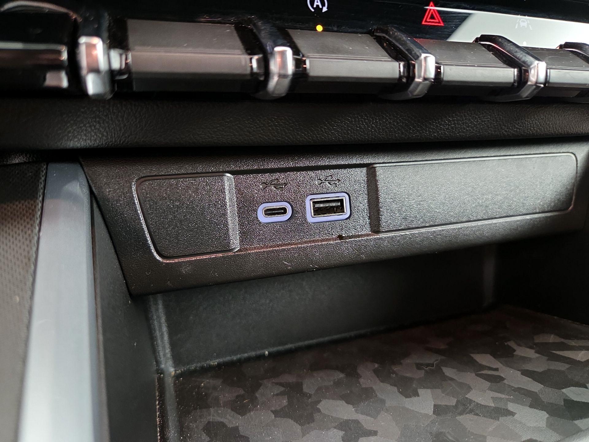 Thumbnail: 2025 Chevrolet Colorado - 18