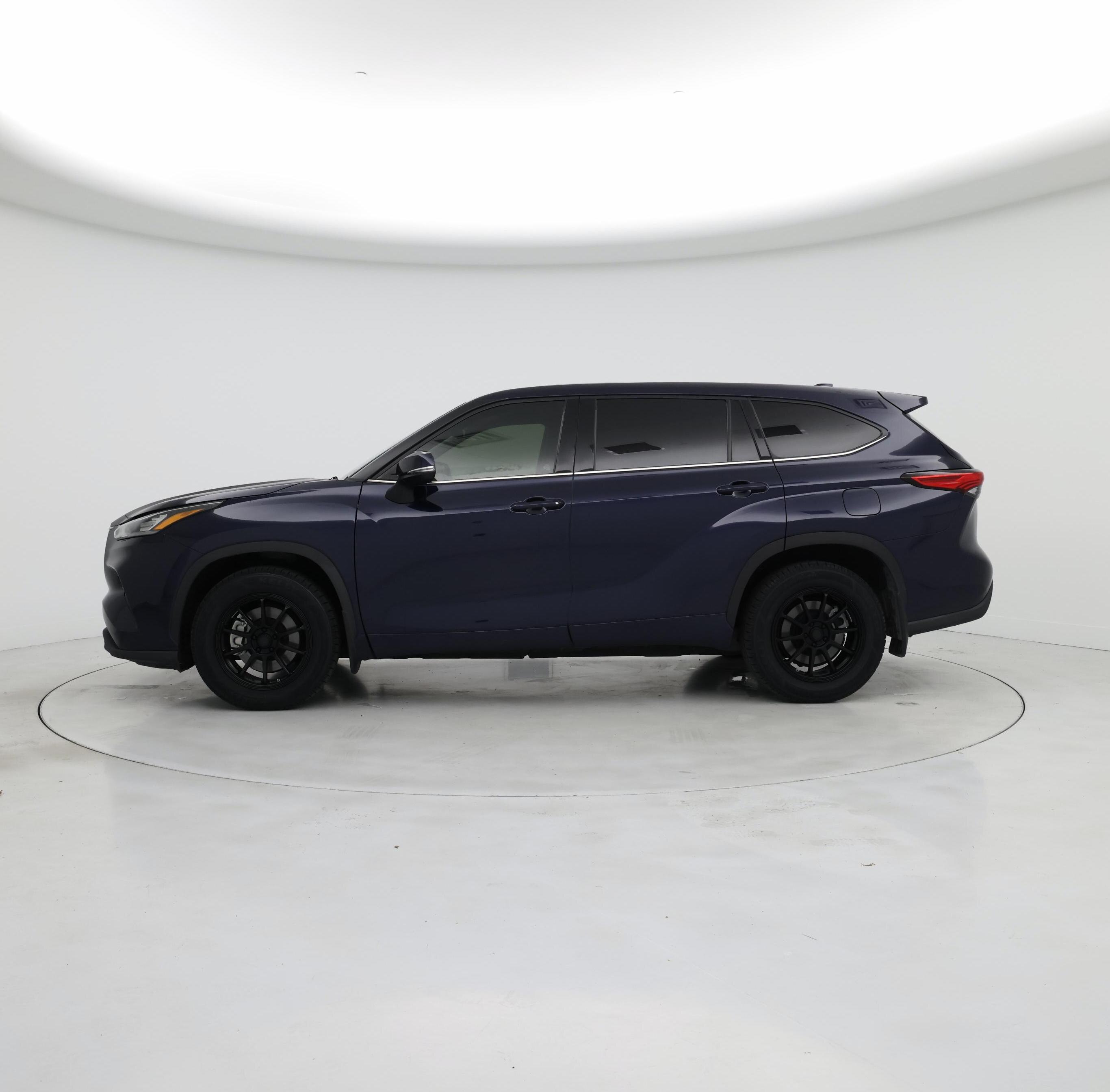 Thumbnail: 2020 Toyota Highlander - 3