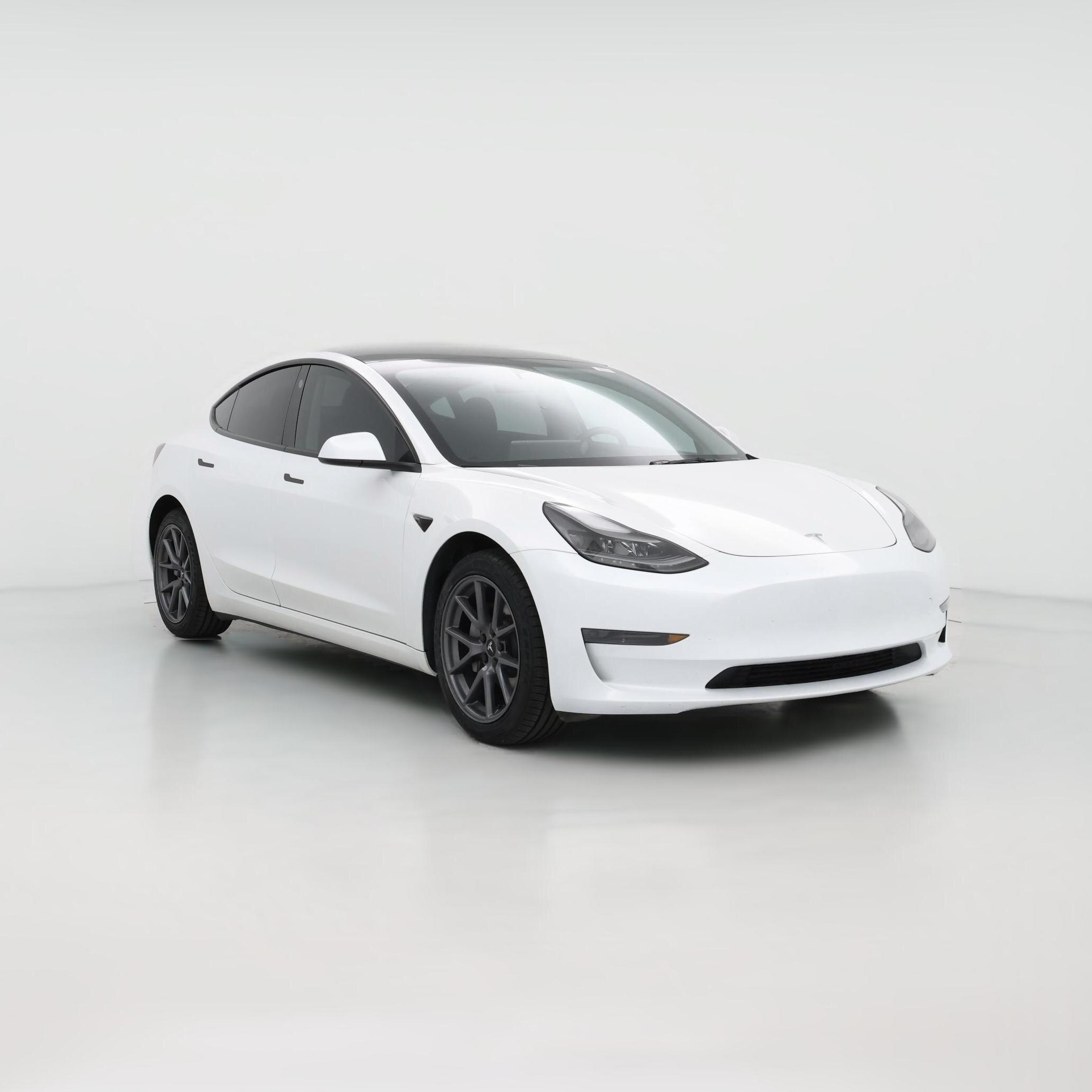 Thumbnail: 2023 Tesla Model 3 - 1
