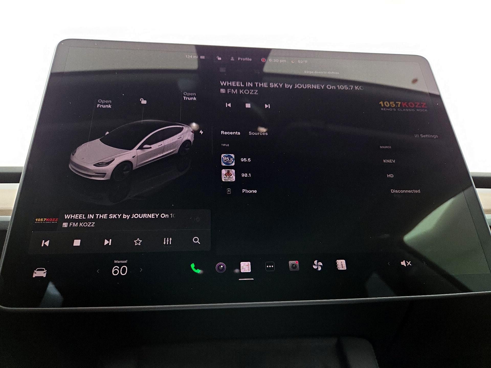 Thumbnail: 2023 Tesla Model 3 - 15