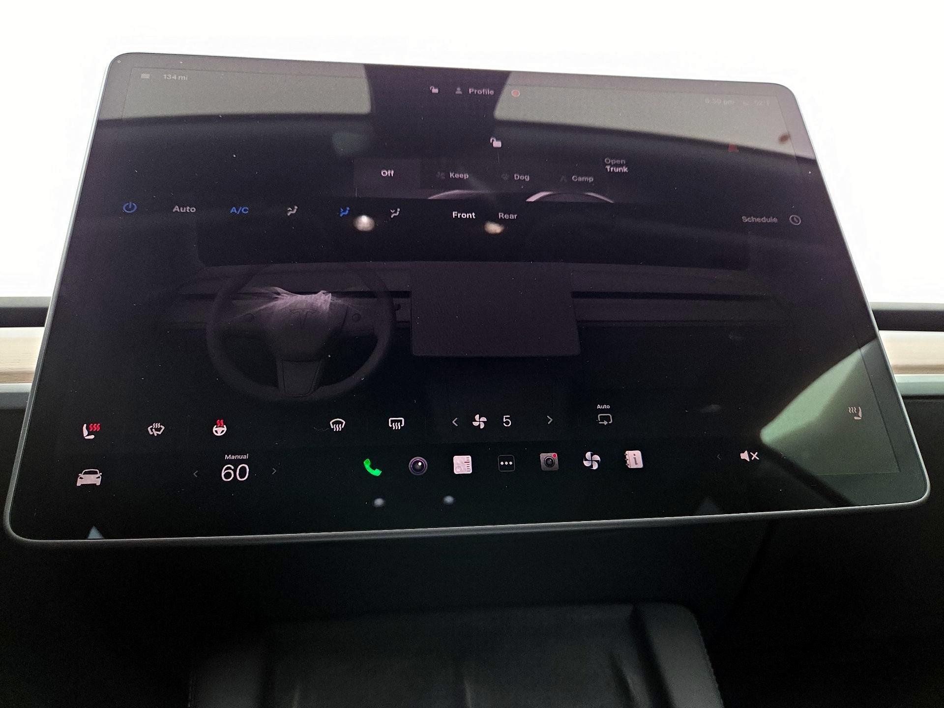 Thumbnail: 2023 Tesla Model 3 - 16