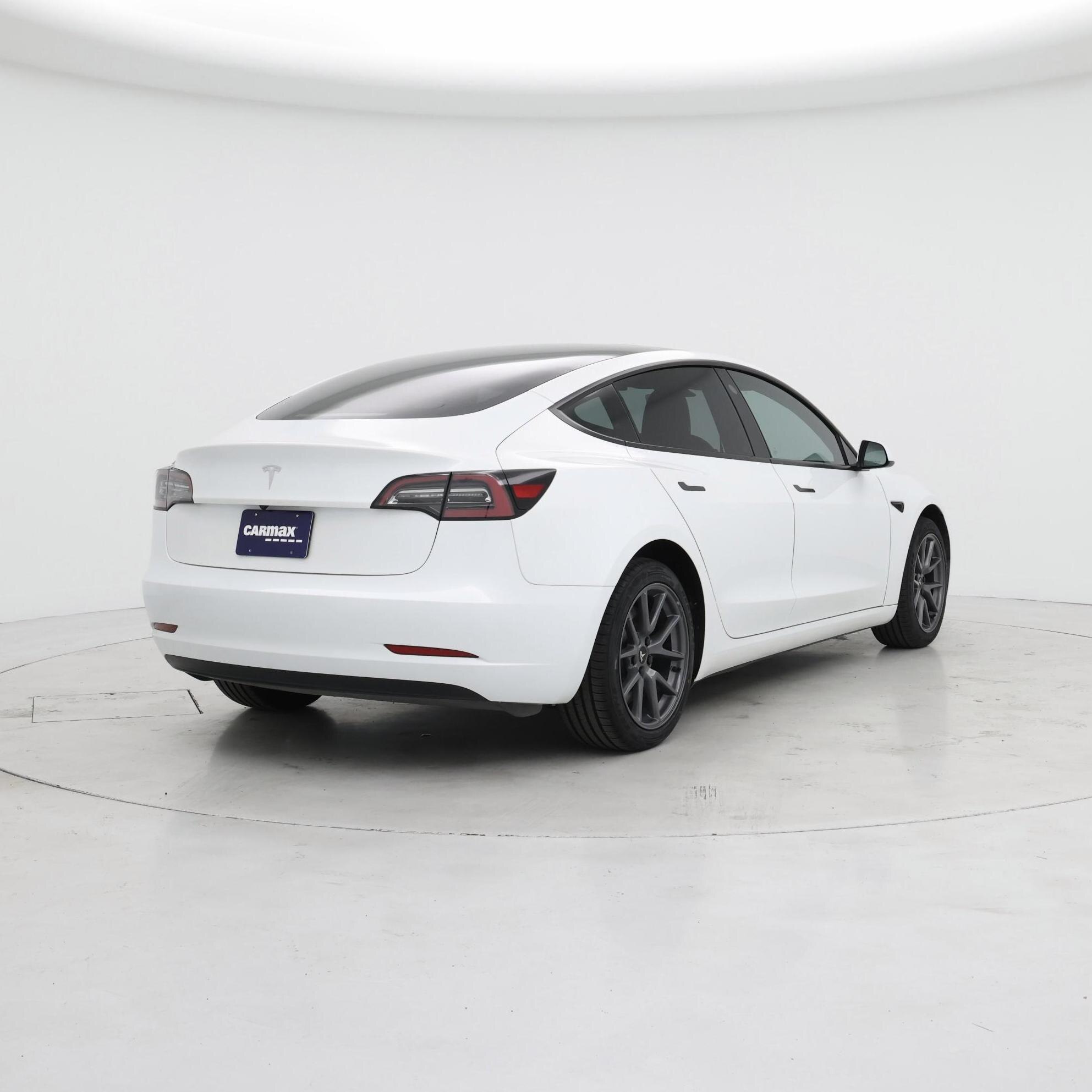 Thumbnail: 2023 Tesla Model 3 - 8