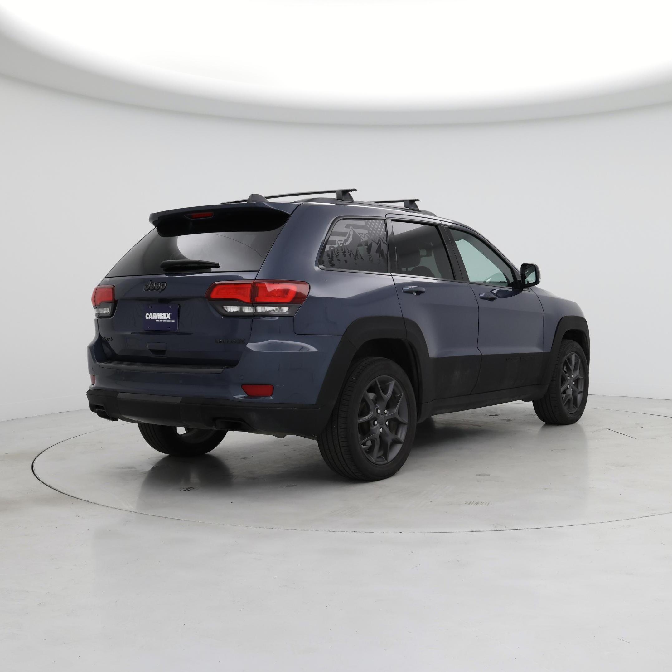 Thumbnail: 2019 Jeep Grand Cherokee - 8