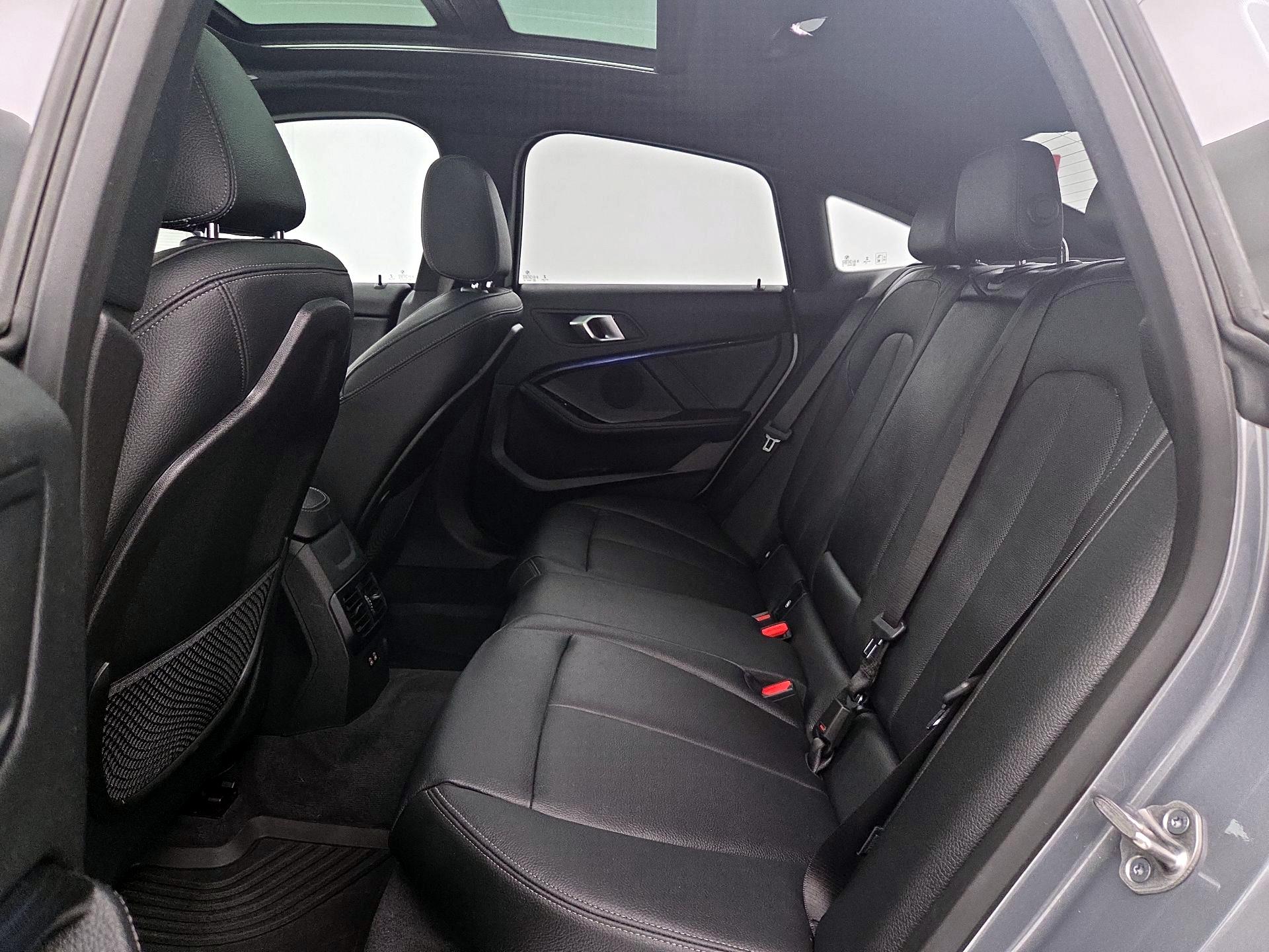 Thumbnail: 2022 BMW 2 Series - 19