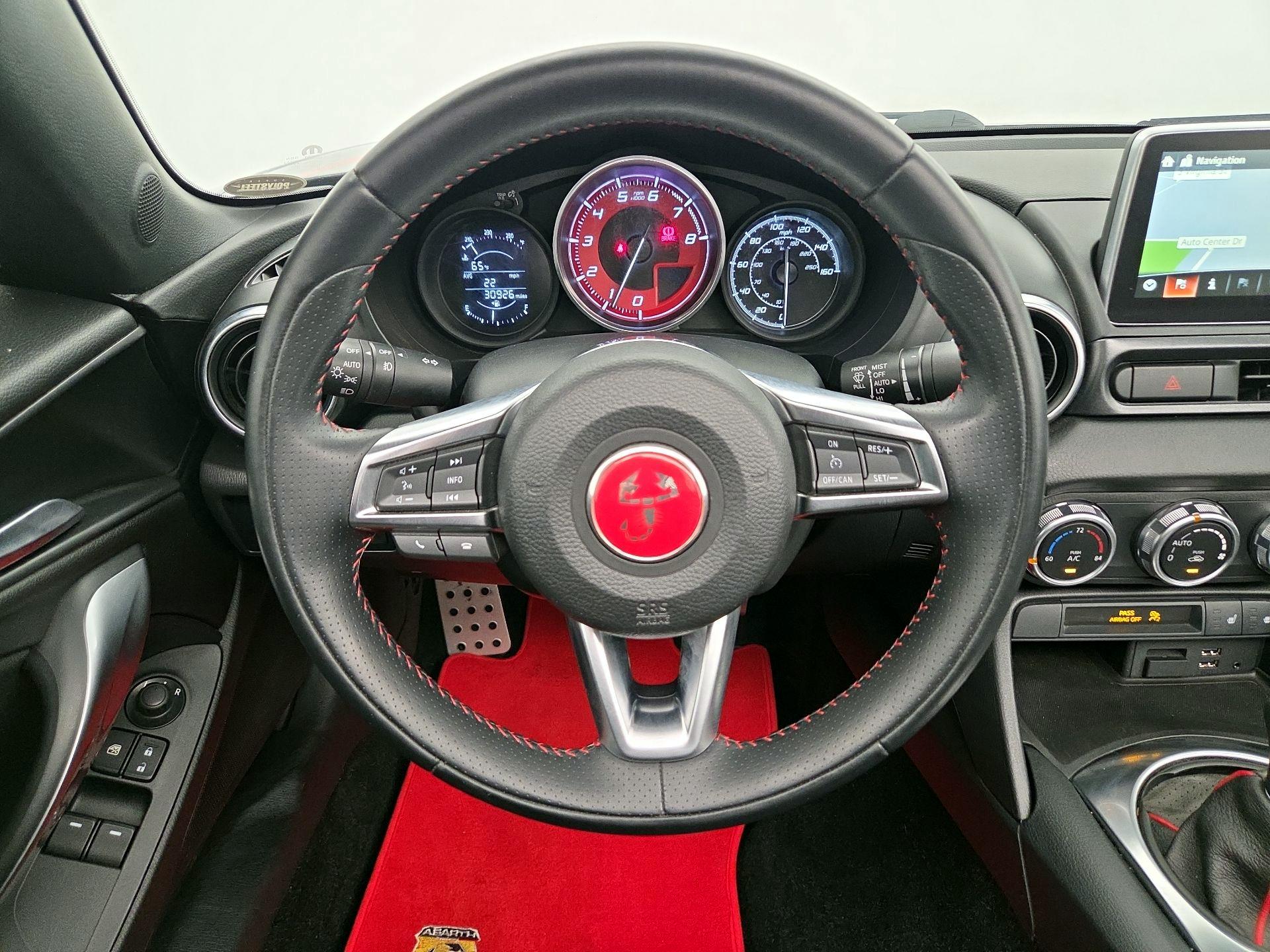 Thumbnail: 2017 Fiat 124 Spider - 10