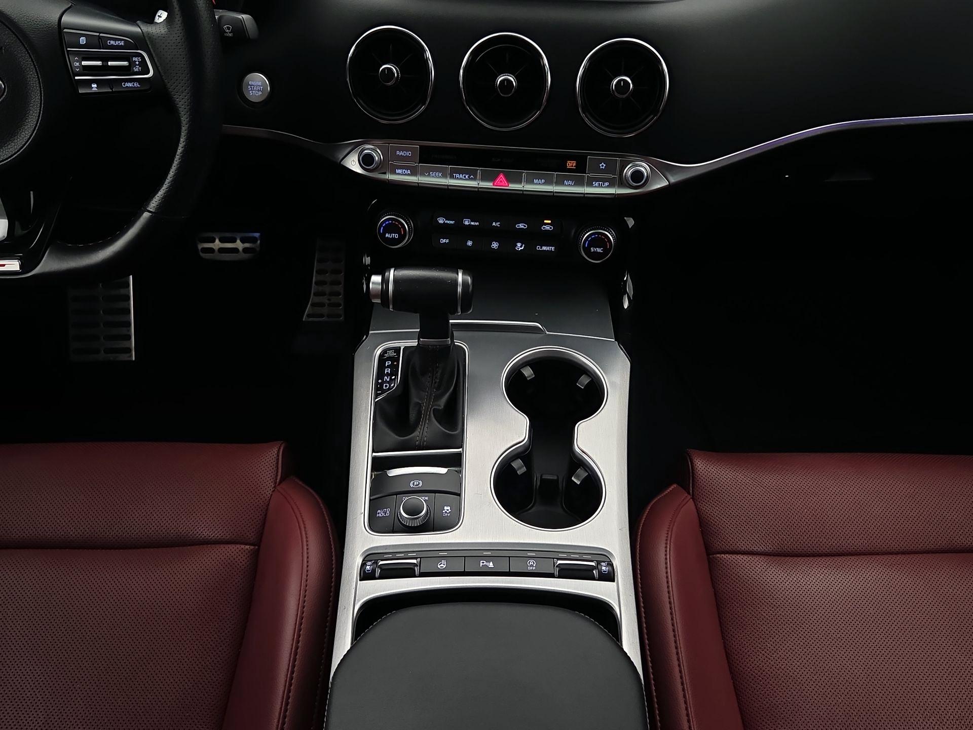 Thumbnail: 2021 Kia Stinger - 18
