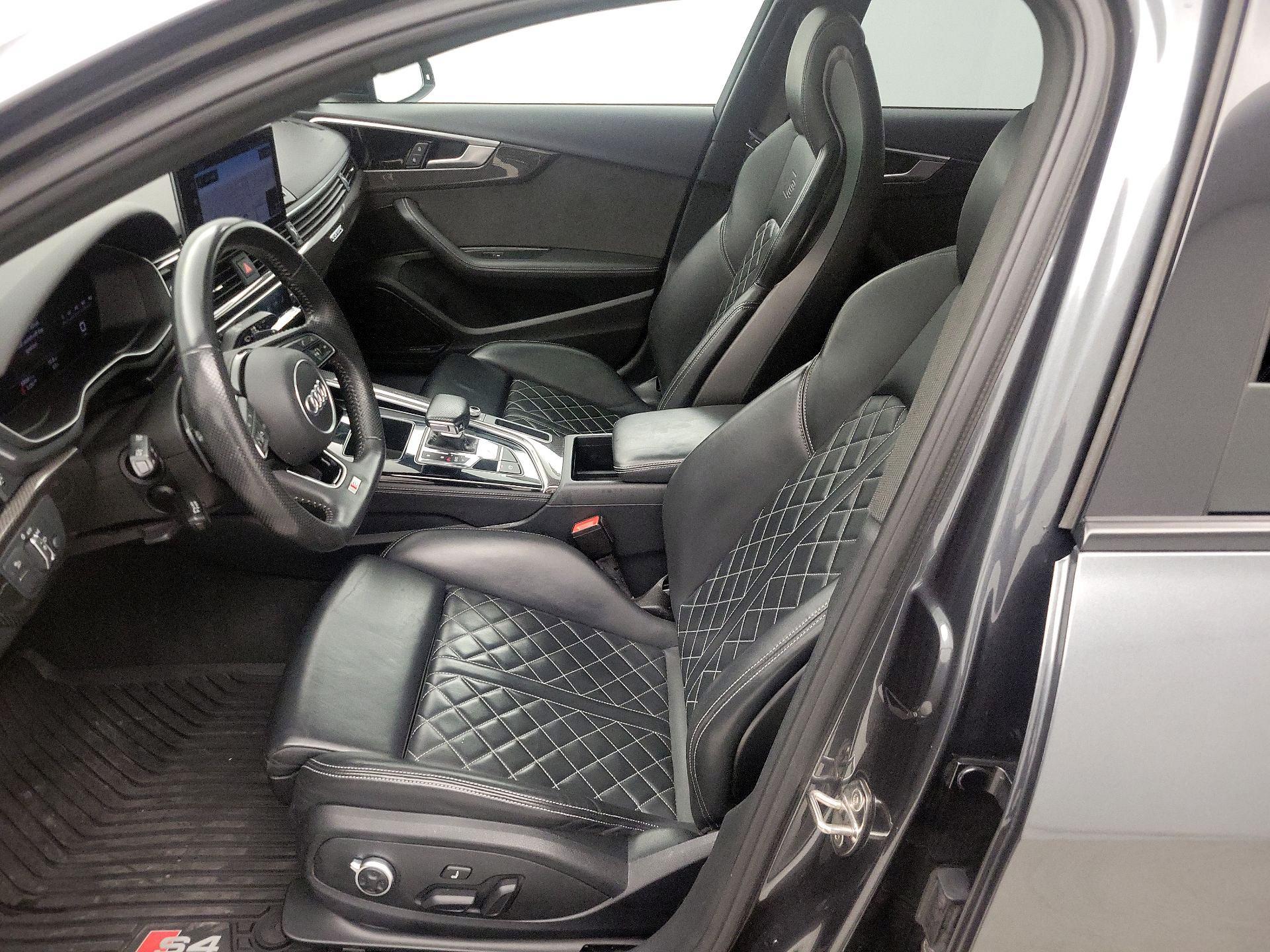 Thumbnail: 2020 Audi S4 - 11