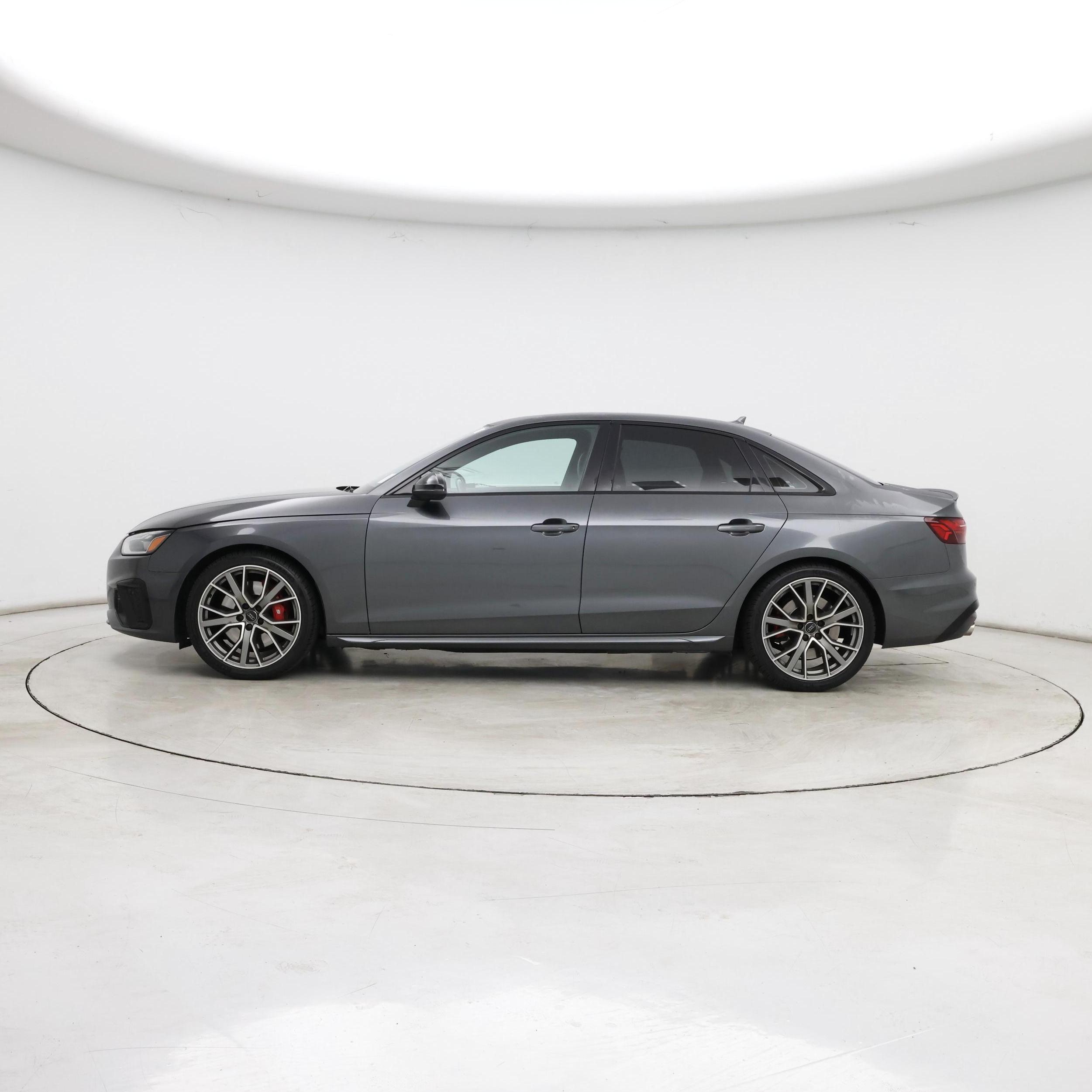 Thumbnail: 2020 Audi S4 - 3