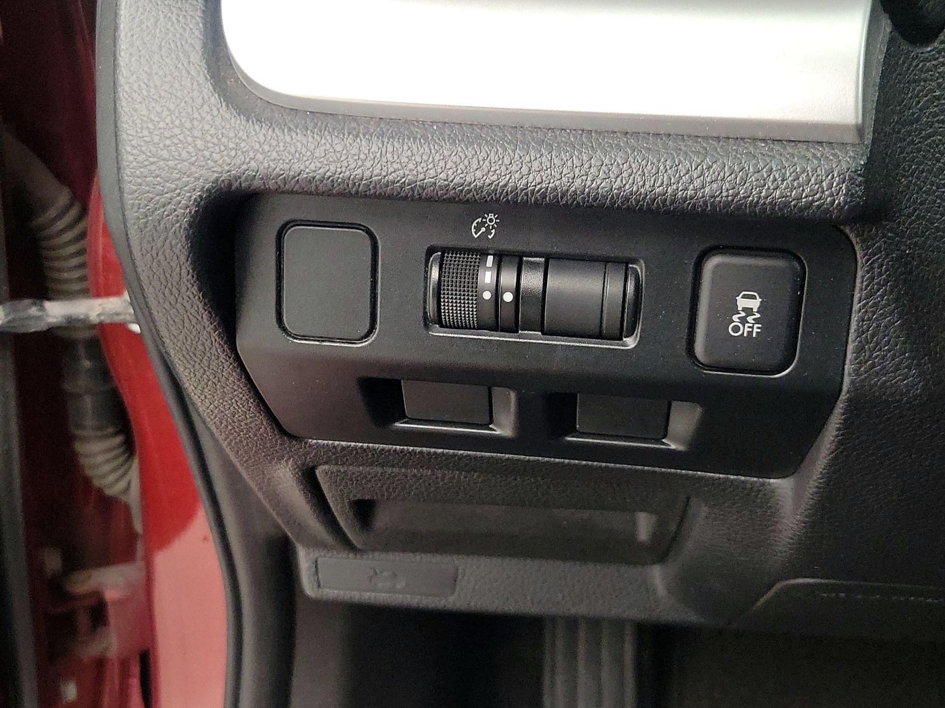 Thumbnail: 2016 Subaru Impreza - 13