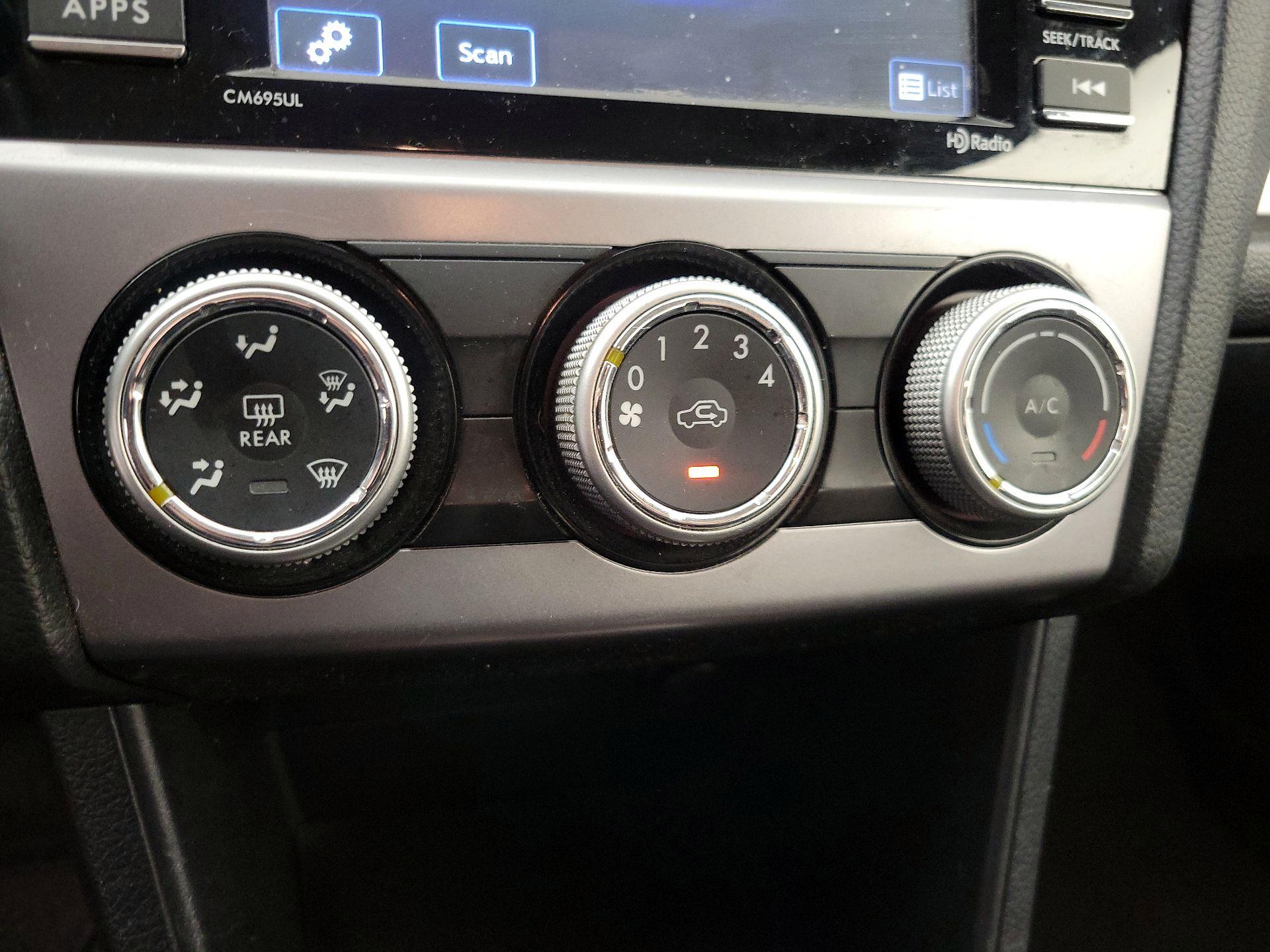 Thumbnail: 2016 Subaru Impreza - 16