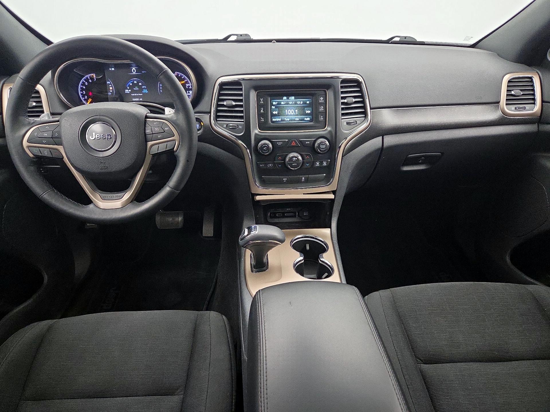 Thumbnail: 2015 Jeep Grand Cherokee - 9